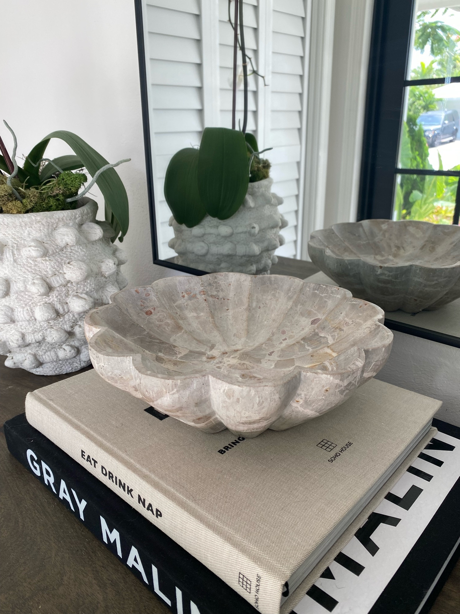 Fluted marble bowl 

#marshallsfind 
#homedecor
#marbledecor 
#foyer

#LTKstyletip #LTKunder100 #LTKhome
