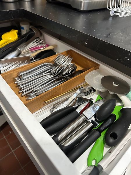 News flash: Those clunky utensil dividers don’t always fit in your drawers. Get creative with adjustable spring loaded drawer dividers or box inserts like this. PS: 1 divider creates 2 divided spaces and 1 box creates 3 divided spaces