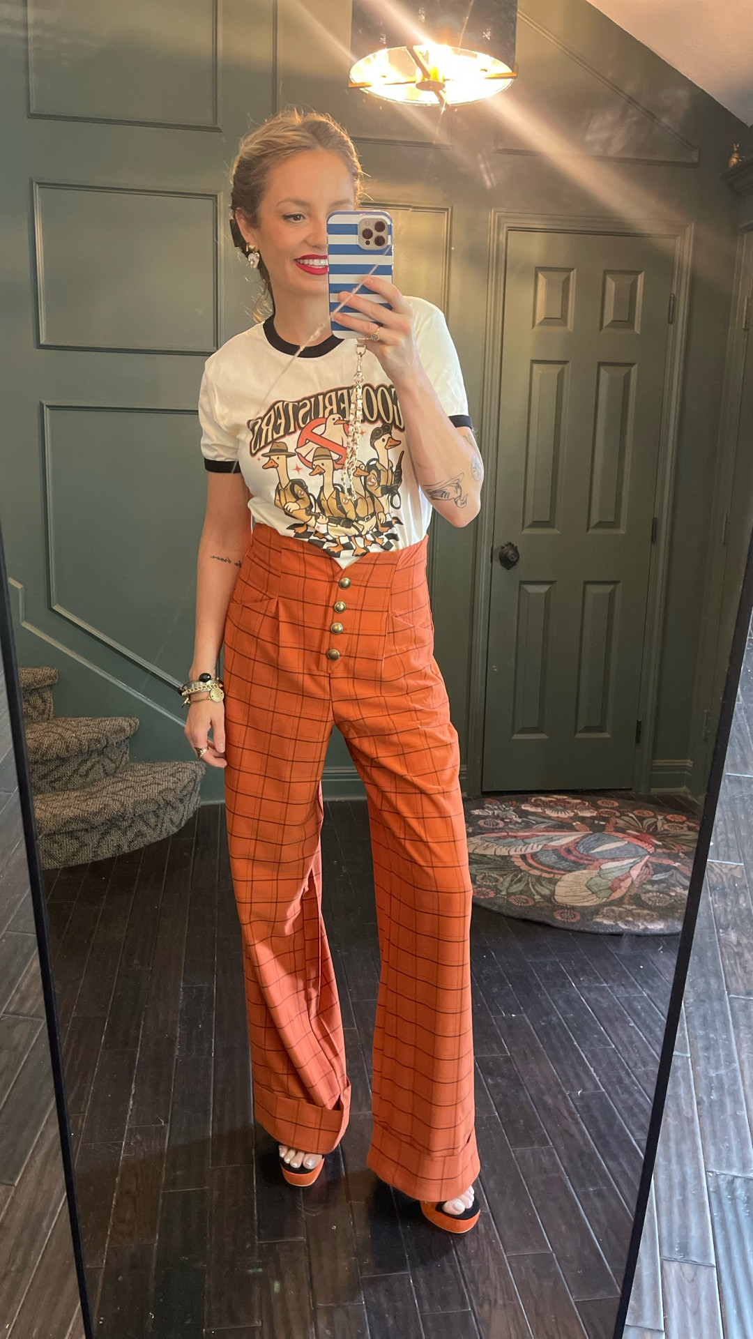 #ad Serving up some spooky-core vibes with these head-to-toe looks from @uniquevintage 👻🖤 Whether you’re dressing for pumpkin patch days, haunted house nights, or just bringing a little retro witchy energy to your everyday style—these pieces are it.


#uniquevintage #liketkit #LTKStyle #LTKfashion #SpookySeasonStyle #RetroWitchyVibes #FallOOTD

#LTKShoeCrush #LTKSeasonal