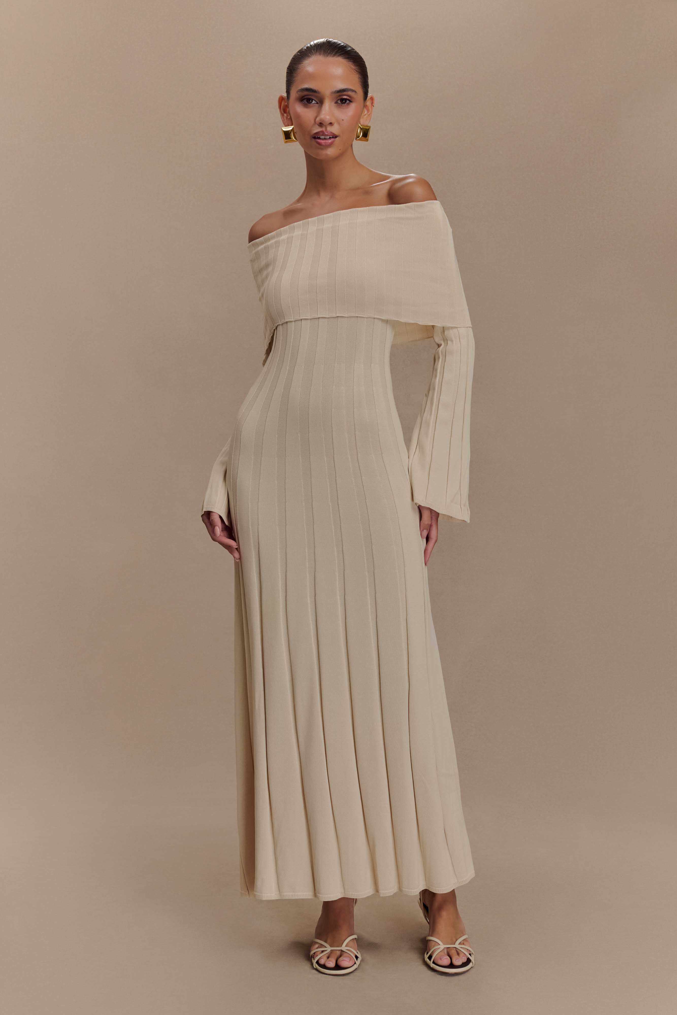 Alonza Long Sleeve Knit Midi Dress - Cream | MESHKI US