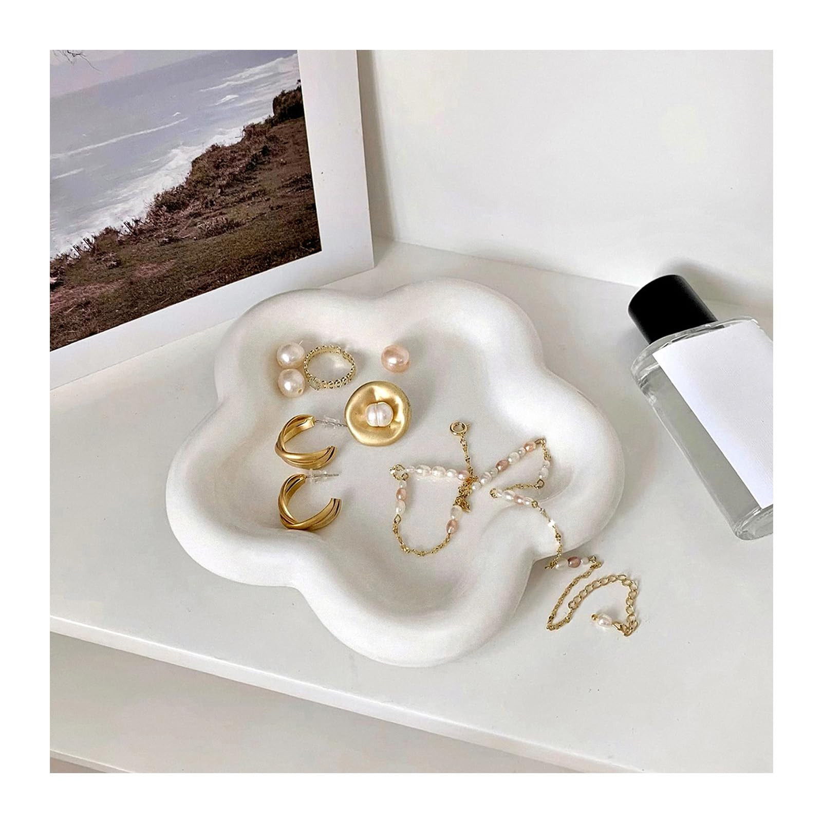 Small Ring Holder Dish, Ceramic Jewelry Dish Tray, Flower Shape Jewelry Tray for Women, Room Deco... | Amazon (US)