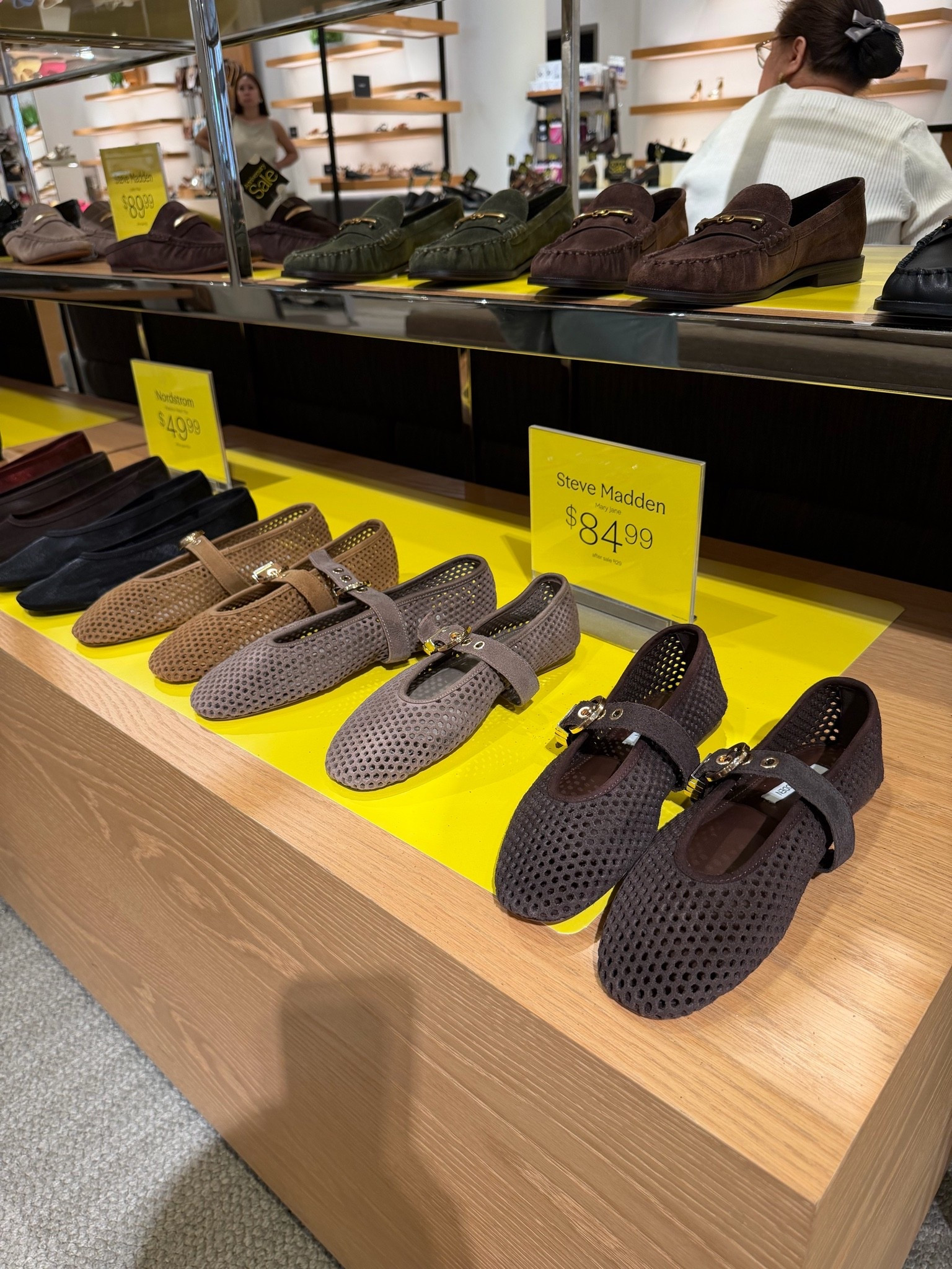 Everyday flat on sale

nordstrom, nordstrom anniversary sale, flat, casual shoes

#LTKdayinmylife #LTKgrwm #LTKTravel