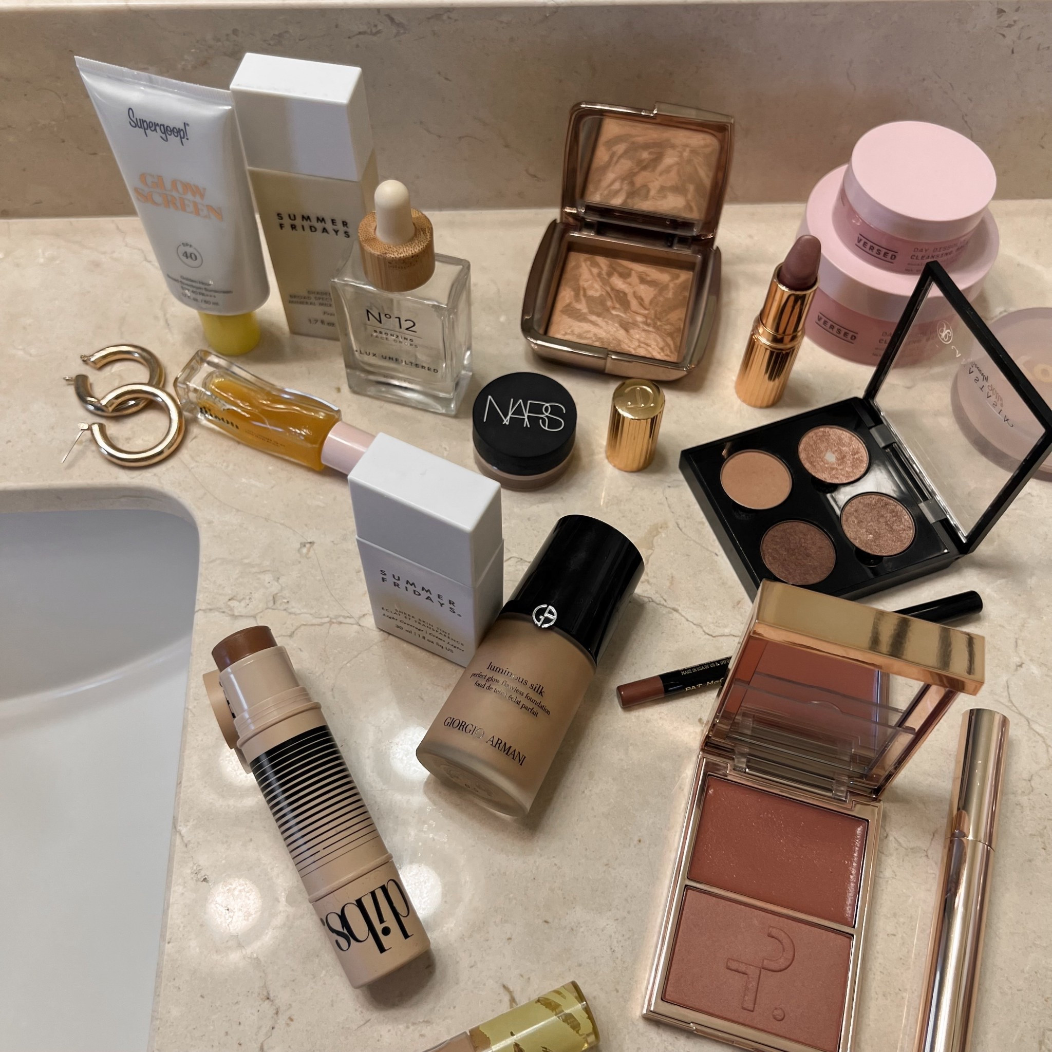 vacation makeup

#LTKBeauty #LTKgrwm