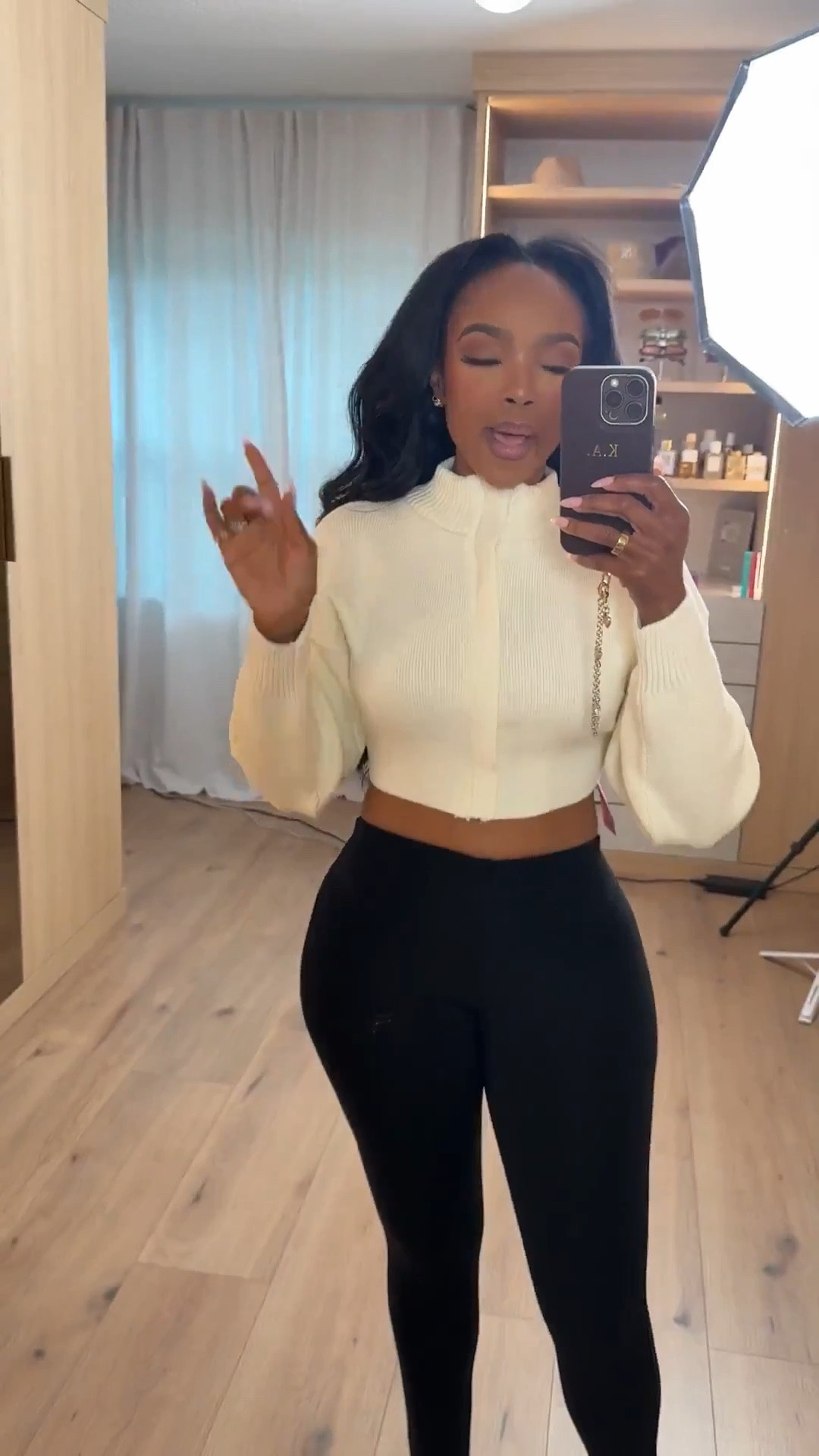 Scroll to shop this everyday elevated basics look 🤍

A cropped neutral top paired with classic black leggings is the definition of effortless style—comfortable, flattering, and easy to throw on while still looking put together. This is one of those go-to combos you’ll wear on repeat, making it a staple where the cost per wear keeps dropping.

Perfect for errands, travel days, casual outings, and off-duty looks.

📏 Measurements: 5’4”, 140 lbs, 34D bust, 27” waist, 40” hips

Follow me on Instagram and YouTube @kirasfashionfinds  

#LTKgrwm #LTKdayinmylife #LTKootd