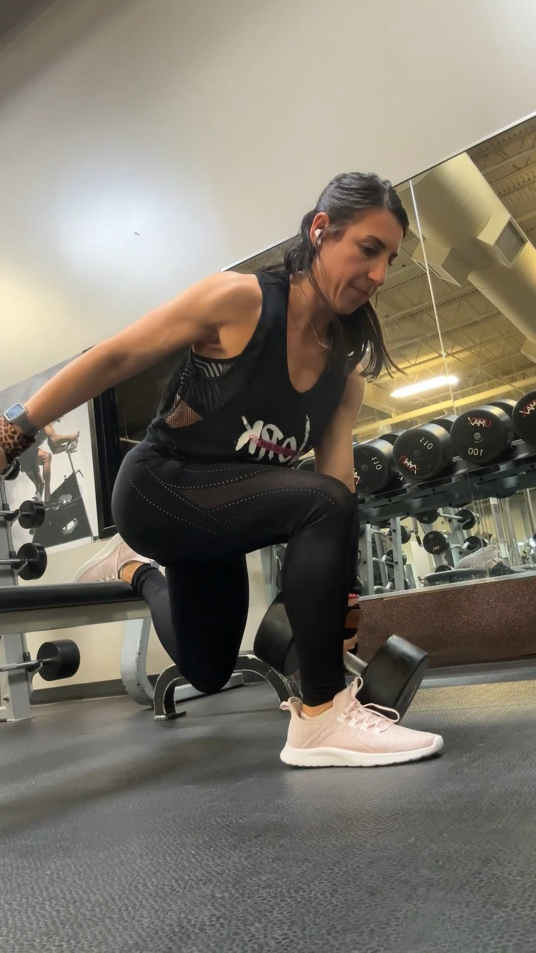 Love my Fabletics leggings 

#LTKActive #LTKOver40 #LTKFindsUnder100