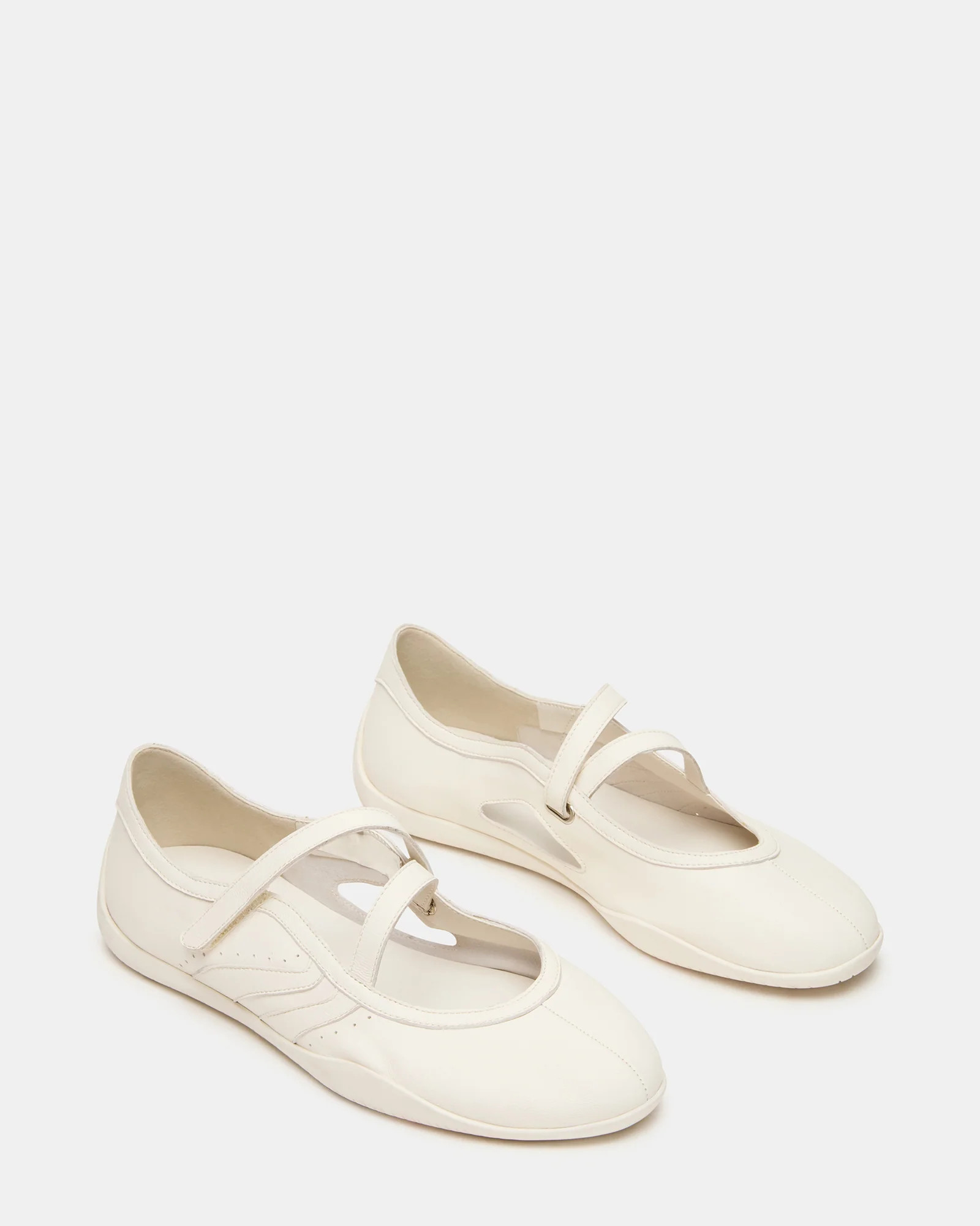PULSE Bone Mary Jane Sneakerina Women's Ballet Sneaker | Steve Madden (US)