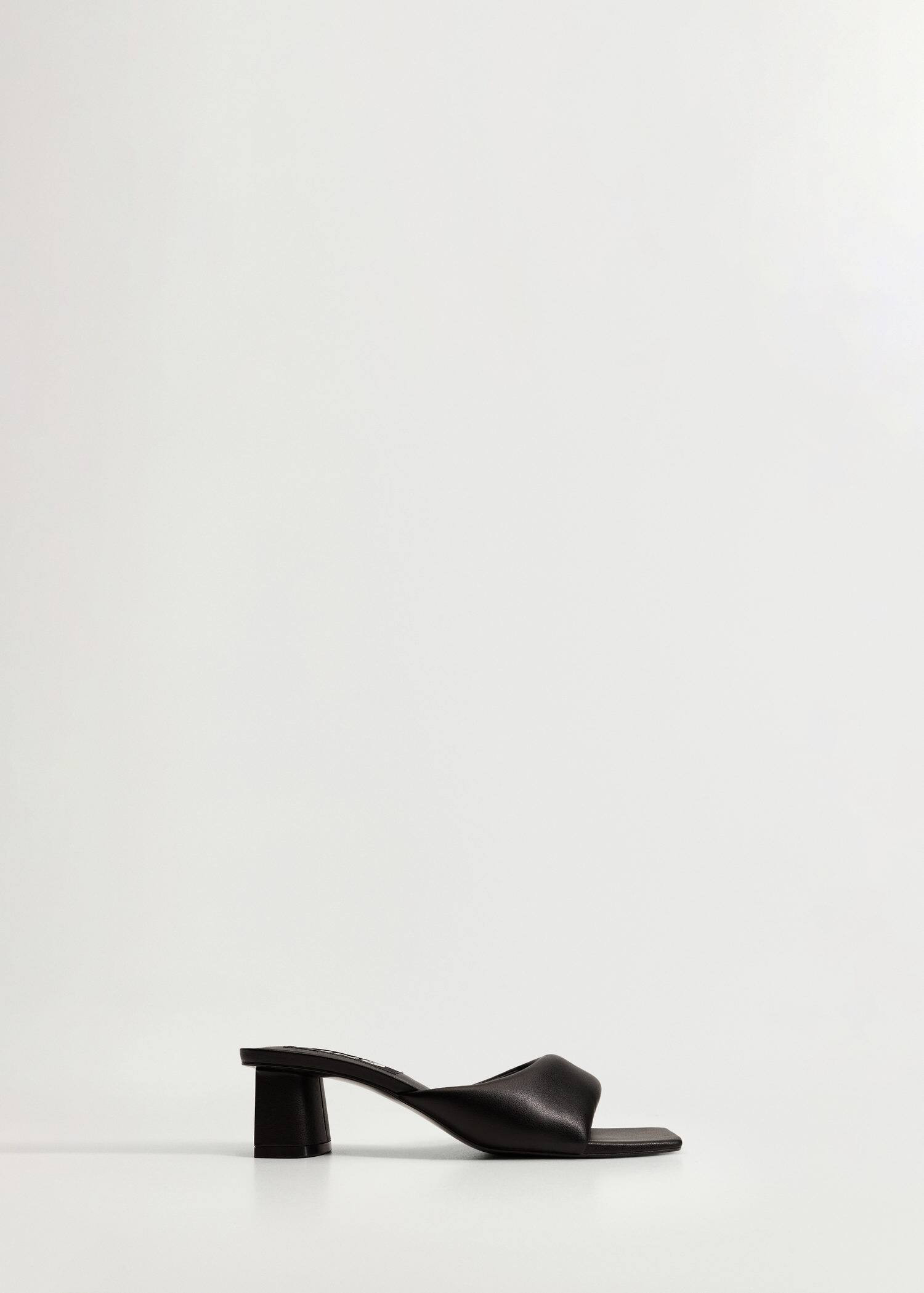 Gepolsterte Sandale mit Absatz | MANGO (AT)