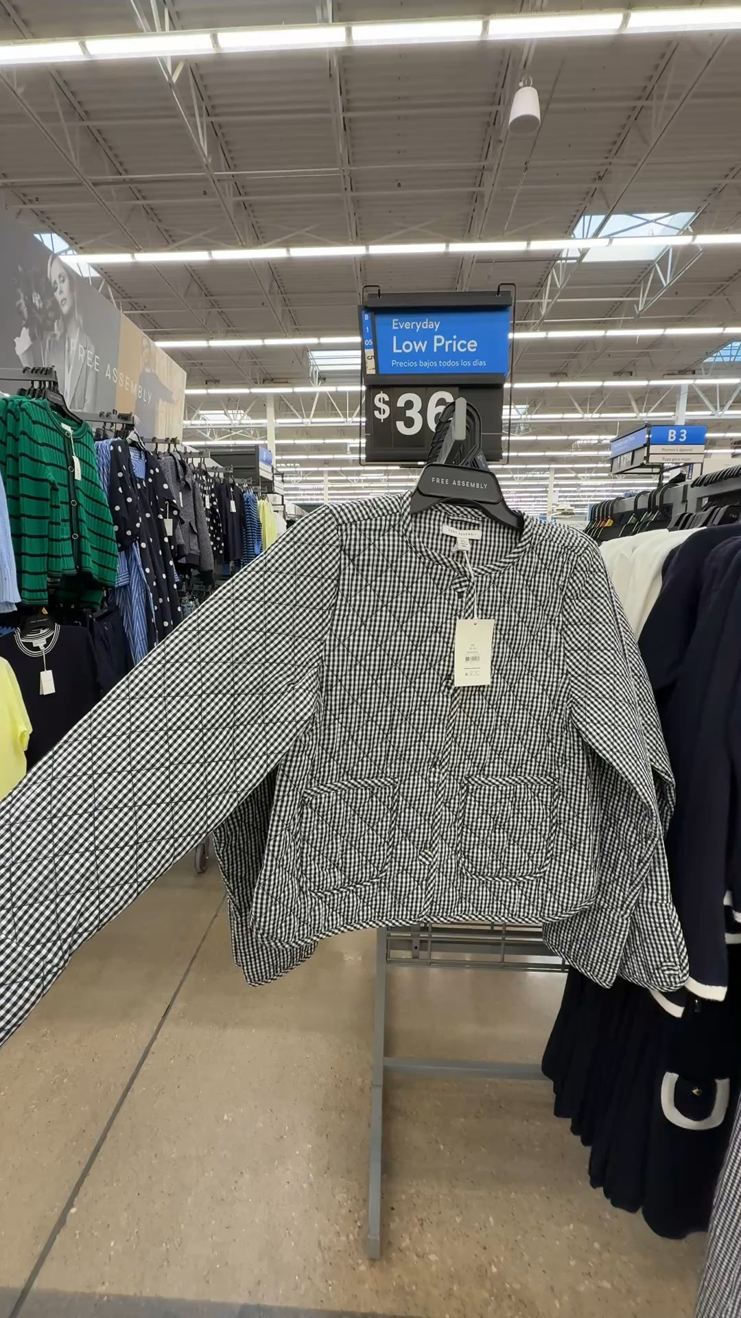 Loving Walmarts new collection with Free Assembly it’s giving sophisticated style on a budget! 