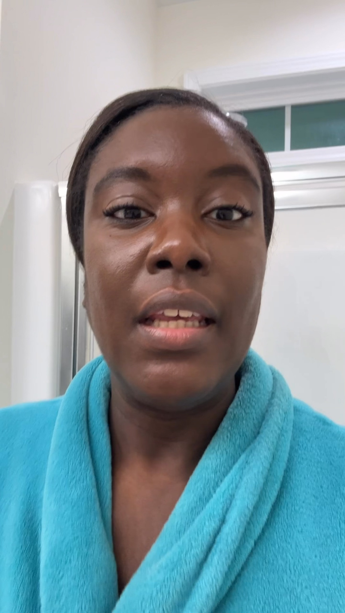 Keeping my makeup looking good all day on my oily skin with the L’Oreal Infallible 3 Second Setting Mist! #skincare #oilyskin #ltkskincare 

#LTKBeauty