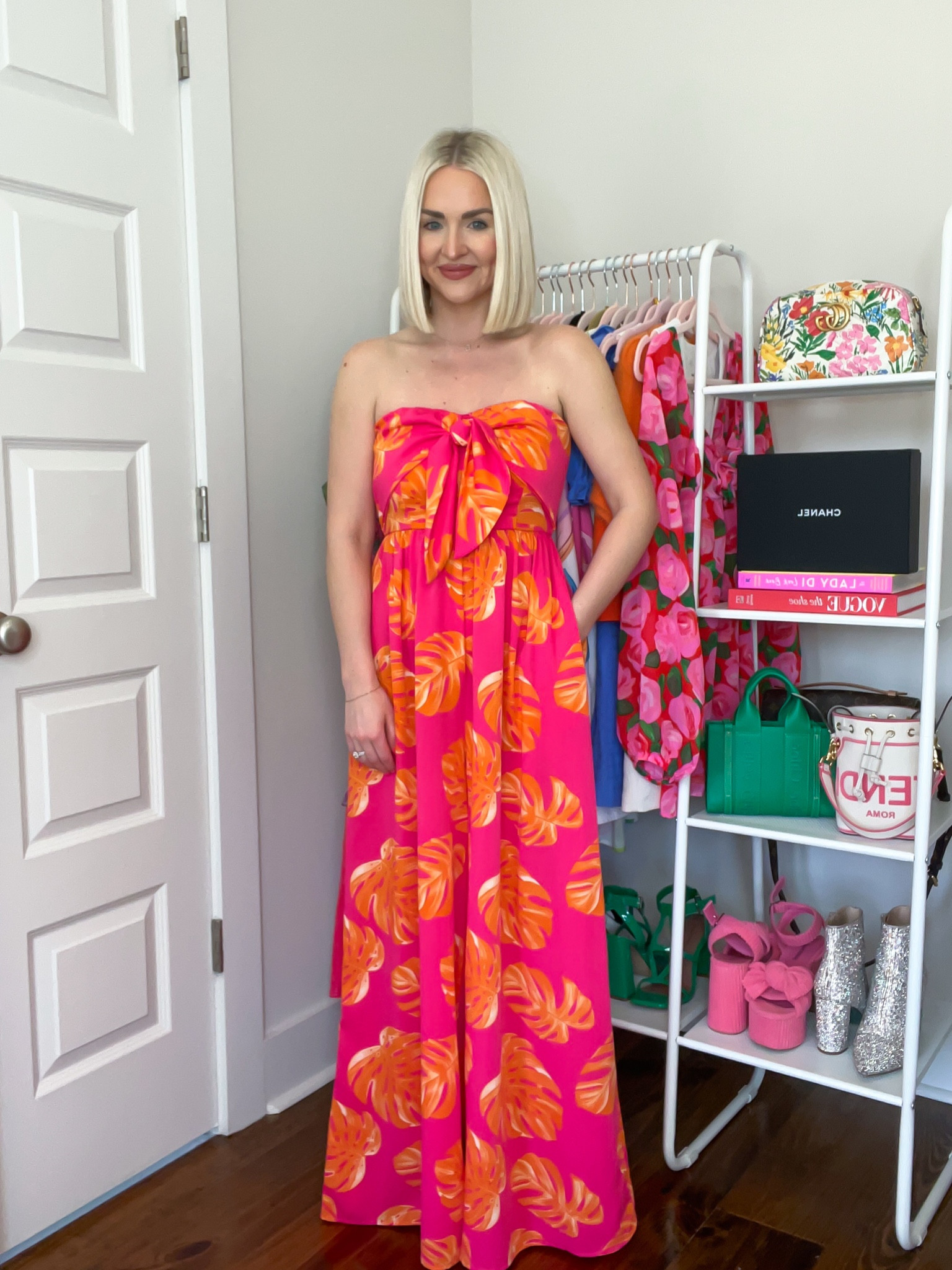 Pink and orange jumpsuit / resort wear 
Size: SM 

#LTKfindsunder100 #LTKtravel #LTKstyletip