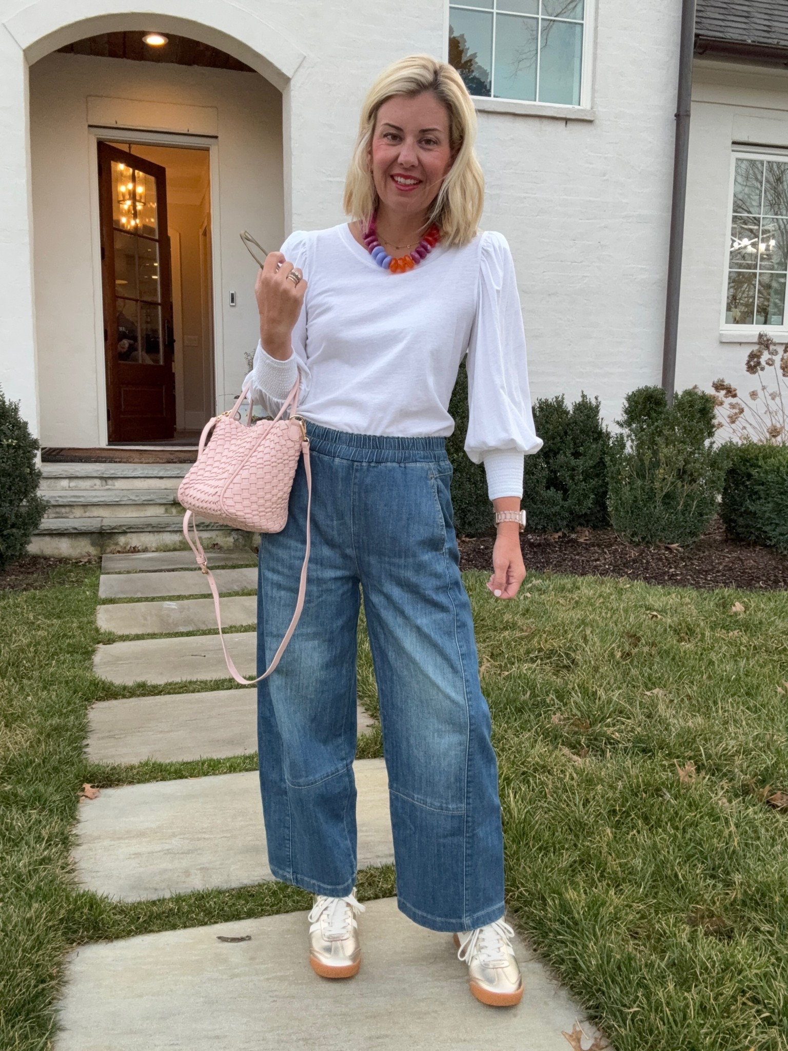 The perfect pull on jeans an not so basic white tee! This is a wash & repeat kind of outfit. 
Tee & Jeans - xs 
Sneakers - 8

*Use code CATHERINE20 3/6-3/9 to save 20% when you spend $100+

#LTKdayinmylife #LTKmomlife #LTKSaleAlert