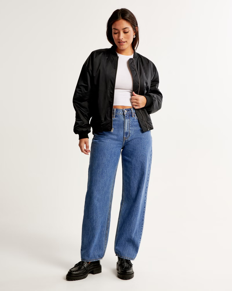 Curve Love High Rise Taper Jean | Abercrombie & Fitch (US)
