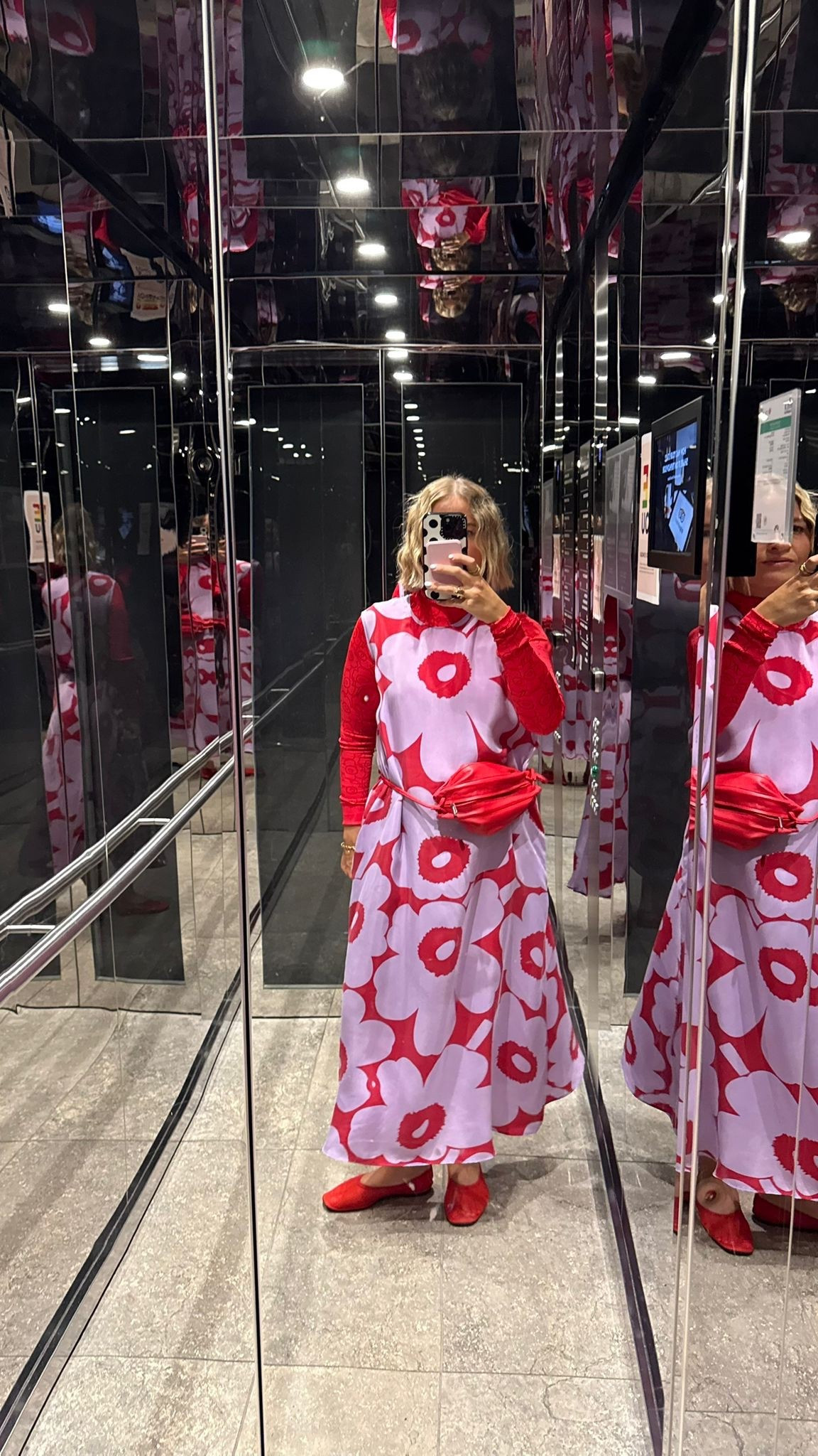 Lift Selfie for the Copenhagen Fashion Week Win! 

#LTKautumn #LTKuk #LTKeurope