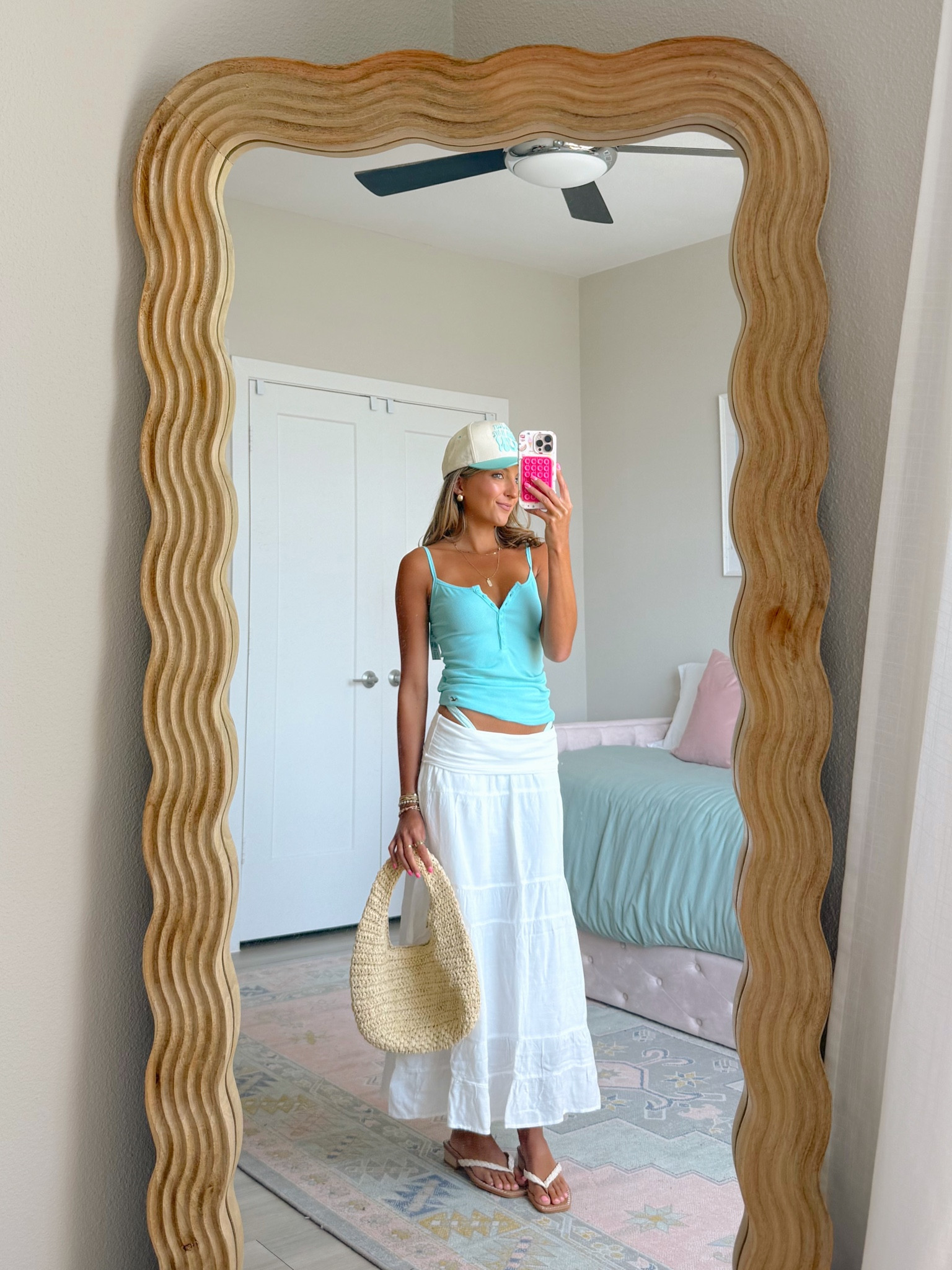 the cutest spring outfit idea from Hollister! wearing an XS in everything 🌸

#LTKootd