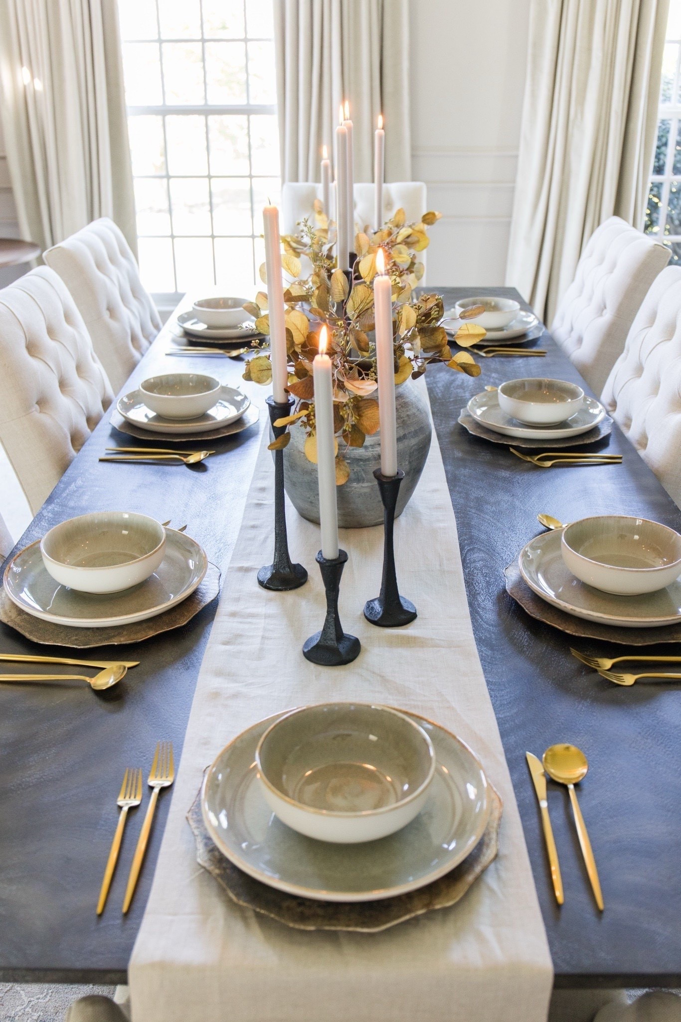 Thanksgiving Tablescape

Fall decor  fall home decor  seasonal decor  thanksgiving table setting  stoneware  flatware  faux florals  table runner  dining table  holiday hosting  ArchedManor

#LTKHoliday 

#LTKSeasonal #LTKHome