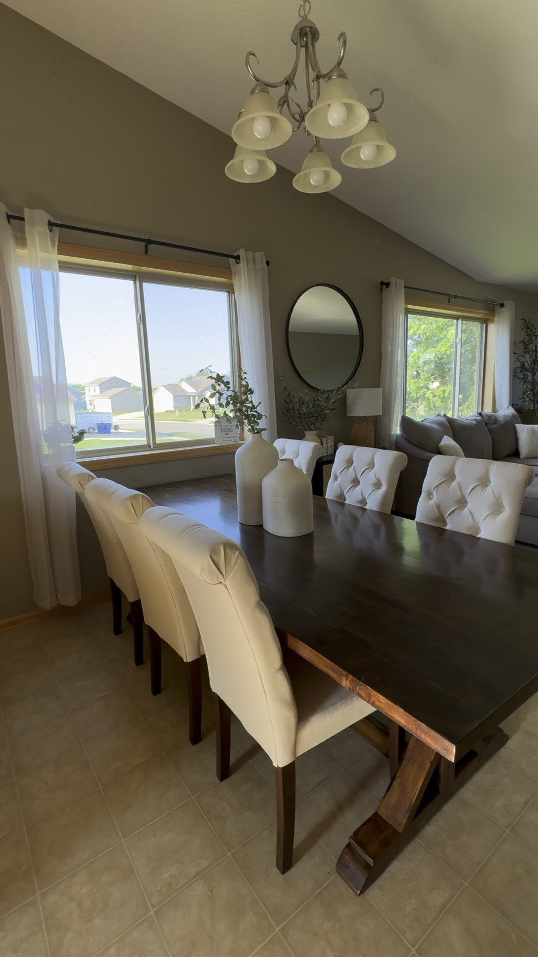 Dining area that I haven’t posted in a while!

#LTKHome #LTKVideo #LTKFindsUnder100