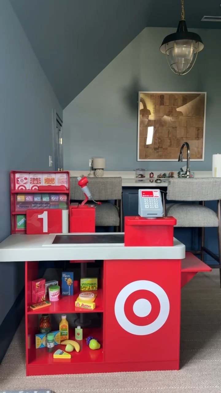 This one keeps the kids BUSY!

Target, target toys, kids toys, kids toy set, kids playset, boy mom, grace white

#LTKKids #LTKmomlife #LTKHome