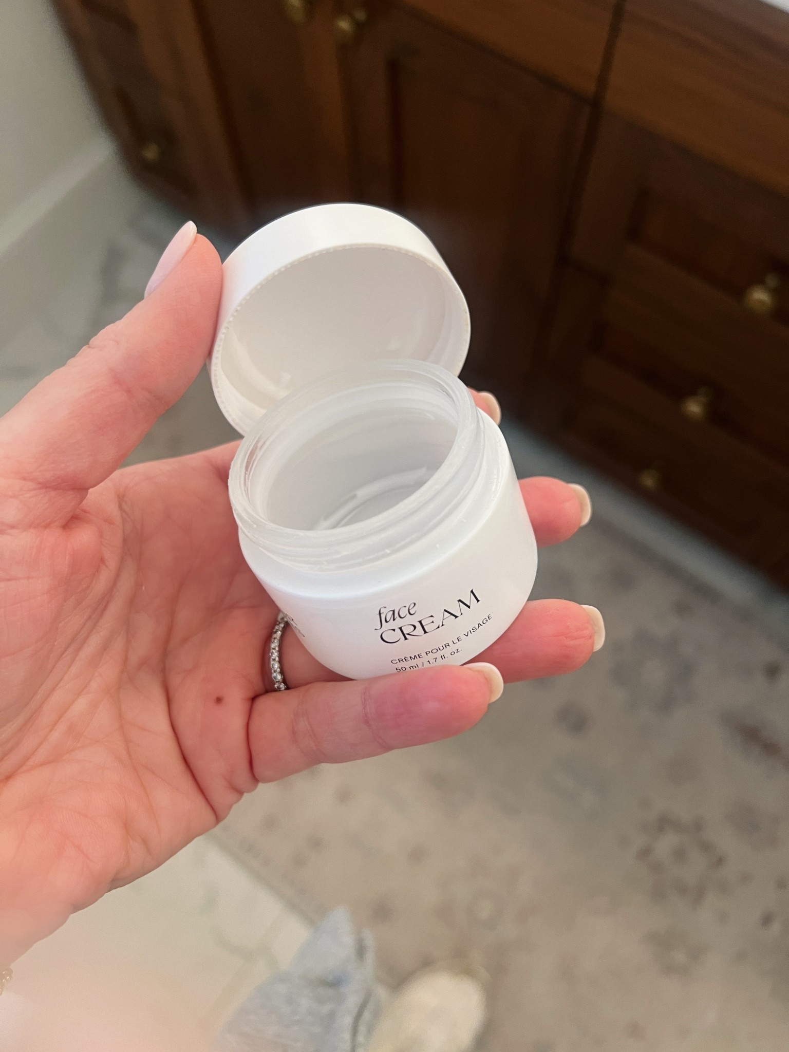 EMPTY // My favorite three doctor Rogers products so far -

#LTKBeauty