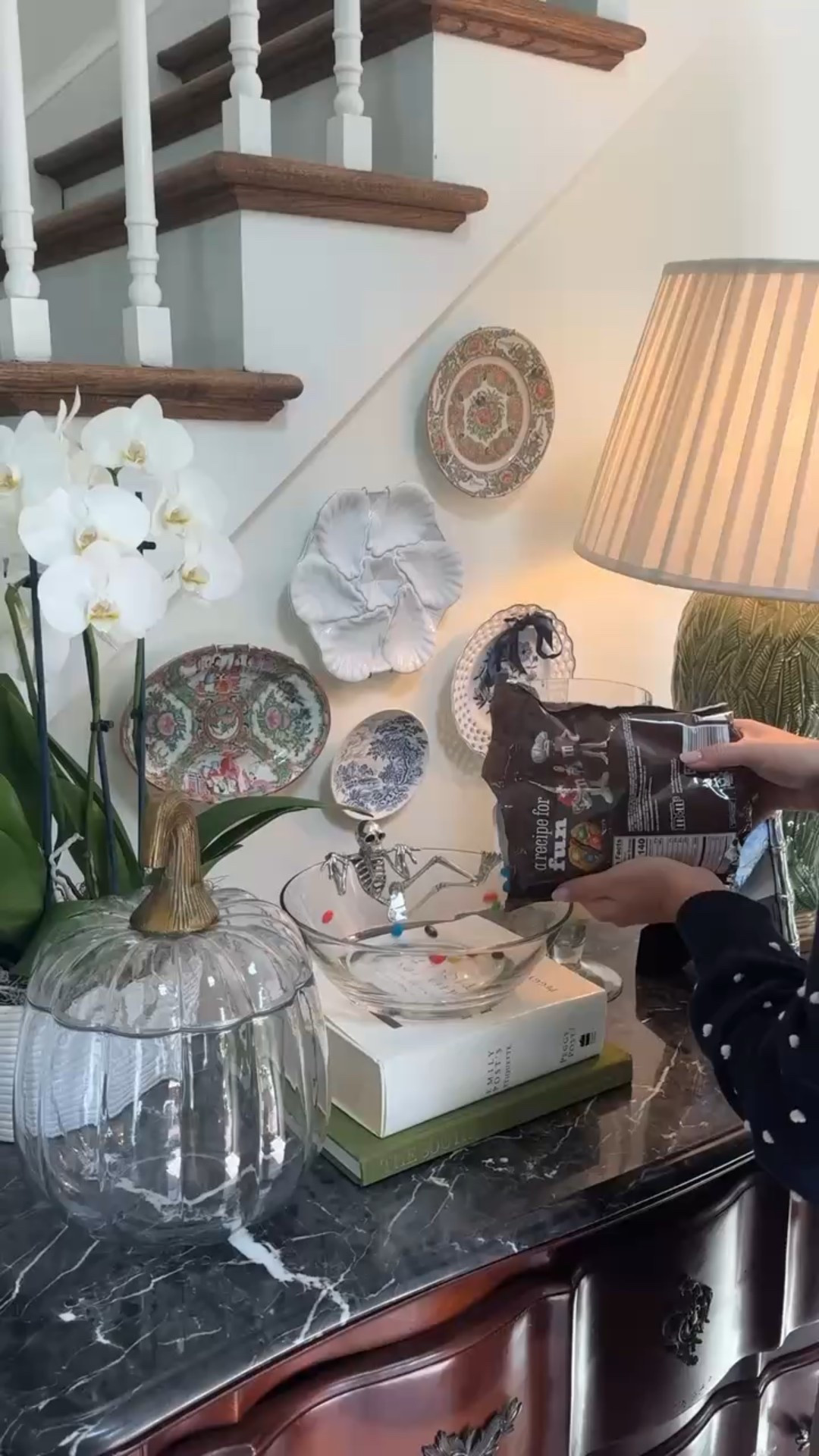 Halloween, fall decor, skeleton, trick or treat, pumpkin decor, Halloween party, home decor inspiration, classic home Halloween

#LTKFamily #LTKSeasonal #LTKHome