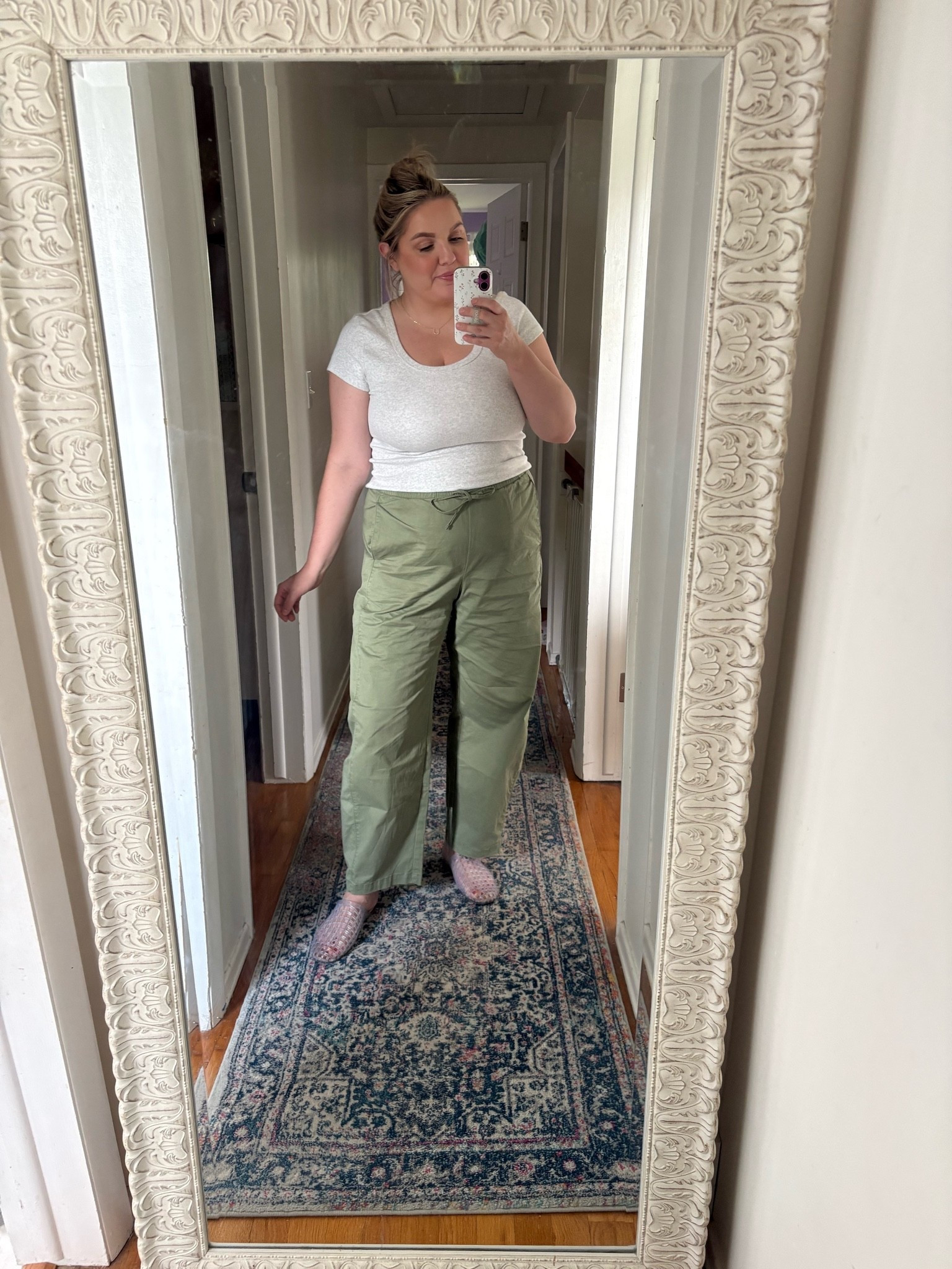 Obsessed with these twill barrel pull-on pants. They’re the perfect weight to wear as we are transitioning into fall. And so comfortable.

#LTKootd #LTKMidsize #LTKSeasonal