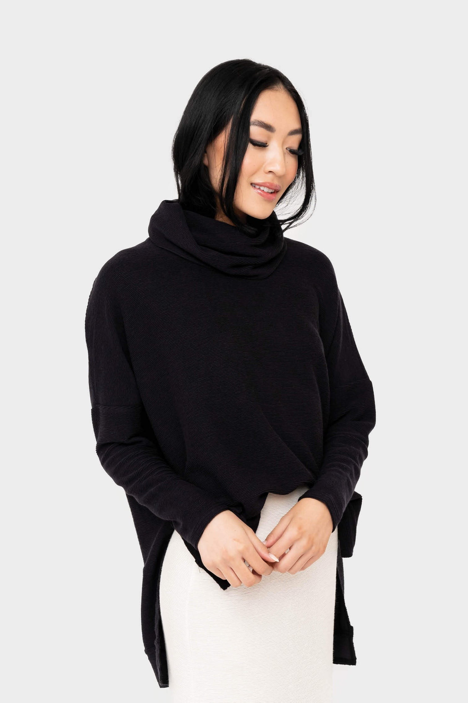 Essential Chic Mock Neck Tunic | Gibson