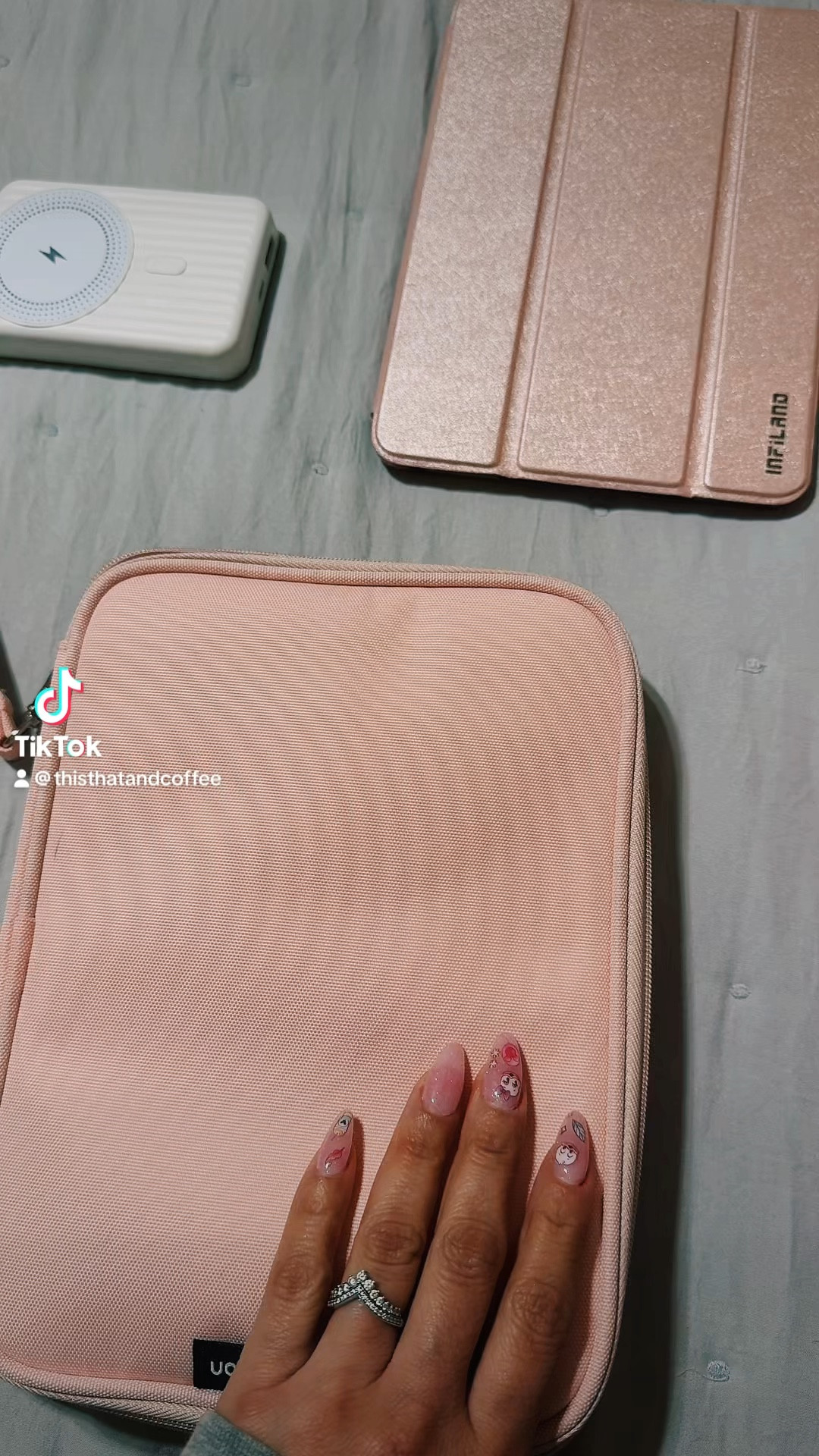 Travel case for electronics 

#LTKstyletip #LTKsalealert #LTKtravel