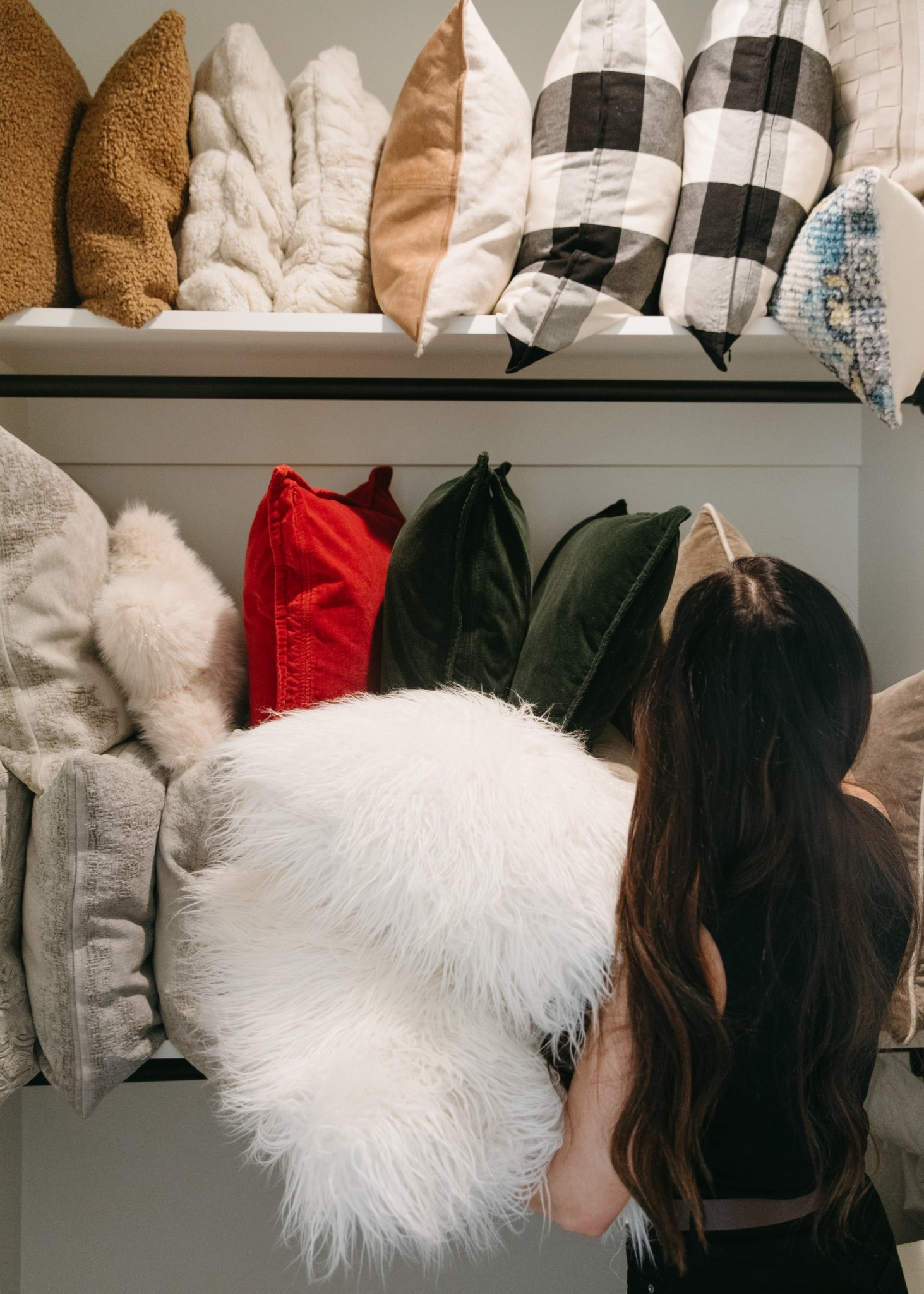 You can never have too many throw pillows! Linking some of these exact items and a few similar options.

#LTKHome #LTKdayinmylife