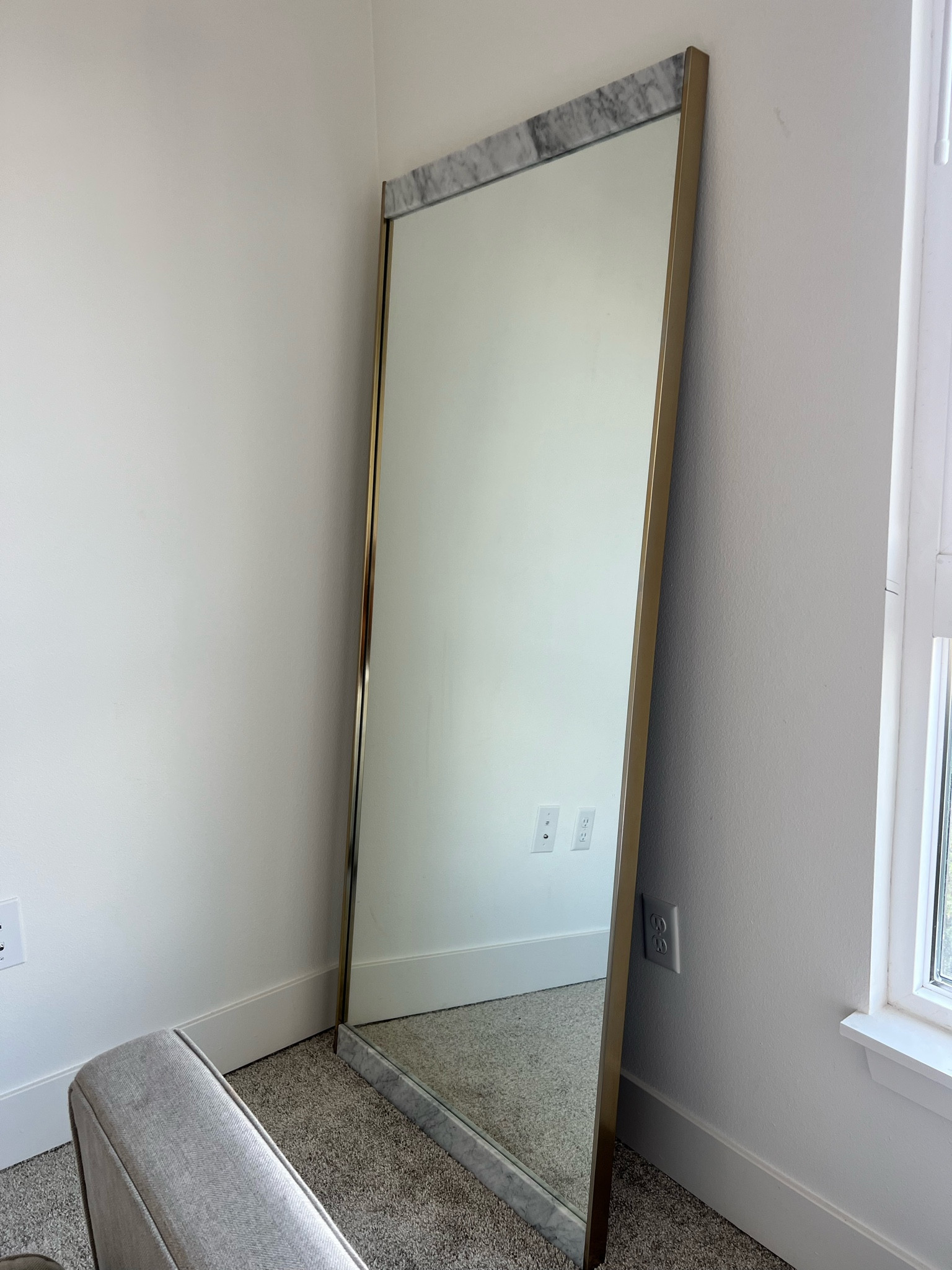 Marble Mirror

#LTKhome