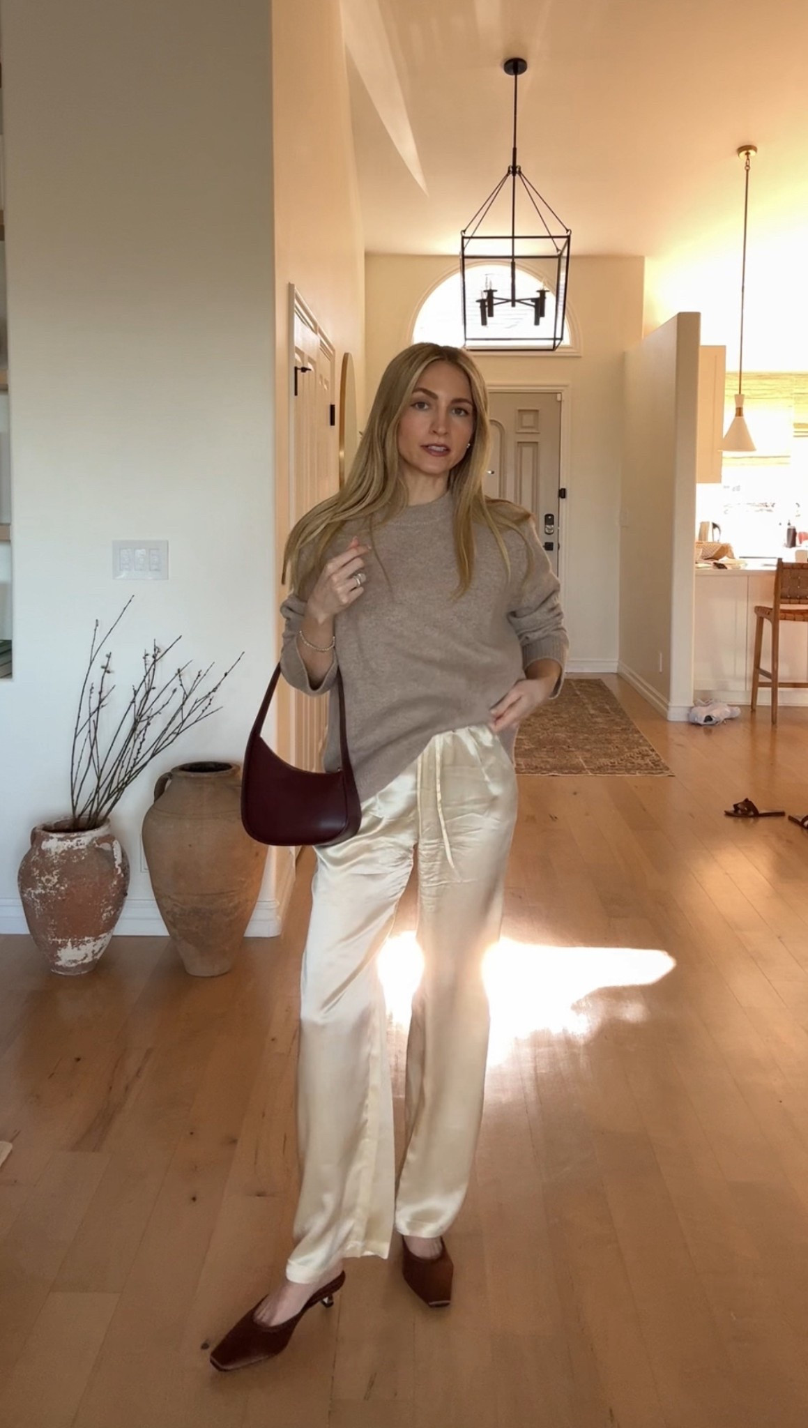 Cozy cashmere sweater (great price point too) and silky pants paired with a brown mule kitten heel from Doen 🍂

Sizes worn here:
Sweater - XS (relaxed fit)
Pants - XS (TTS)
Shoes - TTS

#LTKSeasonal #LTKStyleTip #LTKShoeCrush