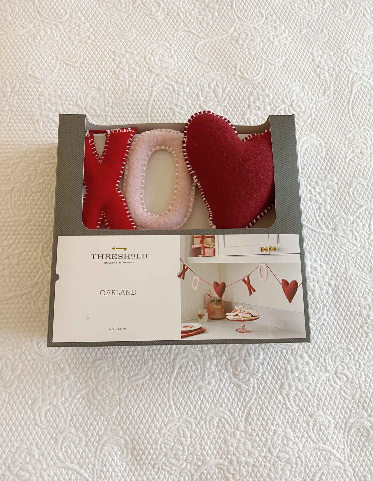 XOXO felt garland, valentine’s day decoration

#vdaydecor #valentinesdaydecor #valentinesdaydecorations #valentinesdaydecorationideas #targetvalentines #targetvday

#LTKFind #LTKhome #LTKSeasonal
