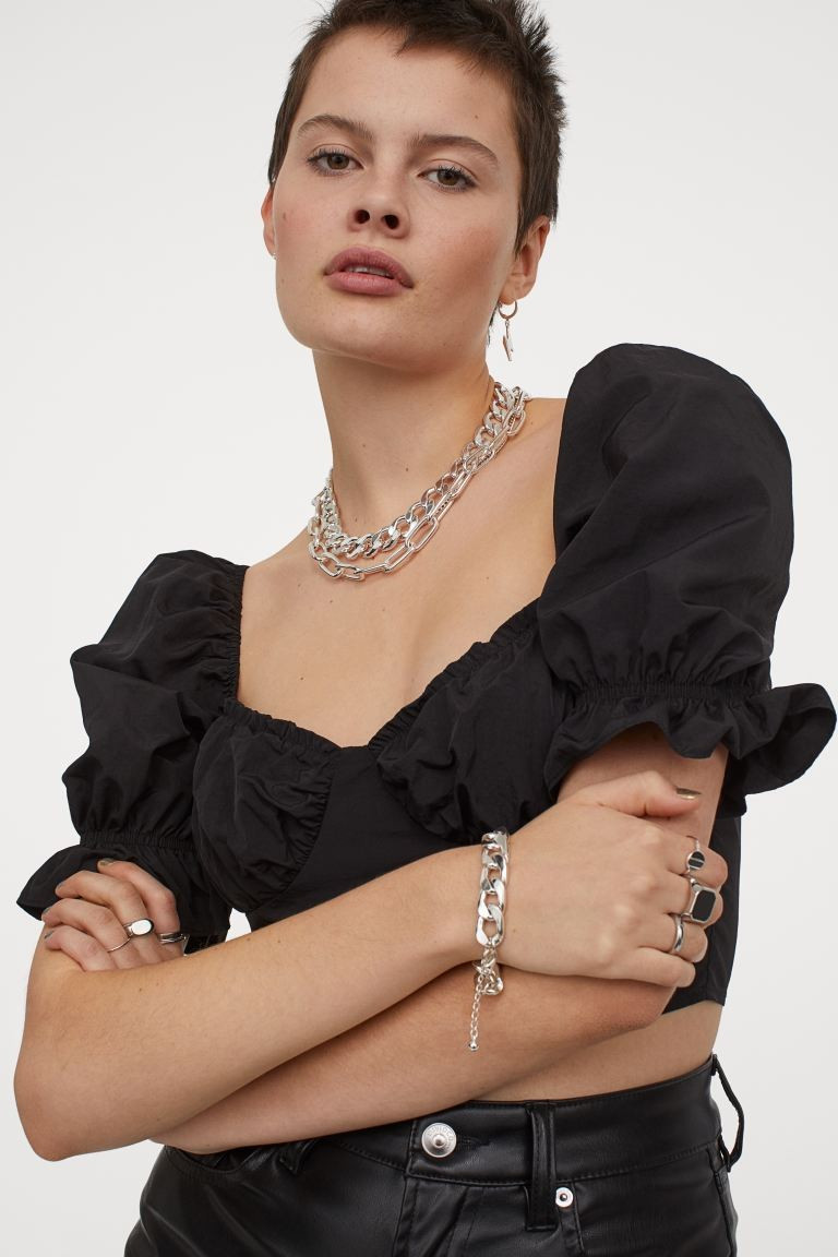 Fitted, cropped top in nylon. Sweetheart neckline, jersey-lined cups with gentle draping, and wid... | H&M (US + CA)