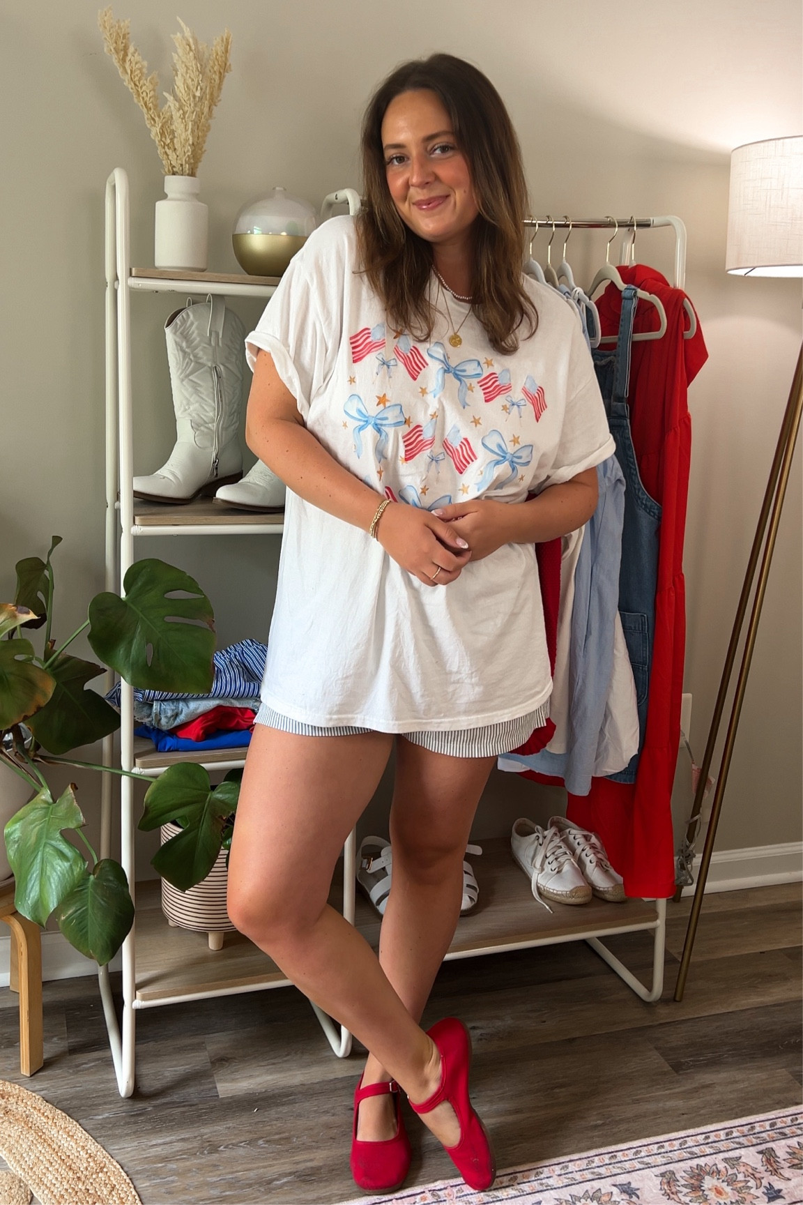 4th of July Outfit Inspo 🇺🇸
Love this tee (exact is linked on my tiktok shop - I’m wearing xl) large in shorts

#LTKSeasonal #LTKFindsUnder50 #LTKStyleTip