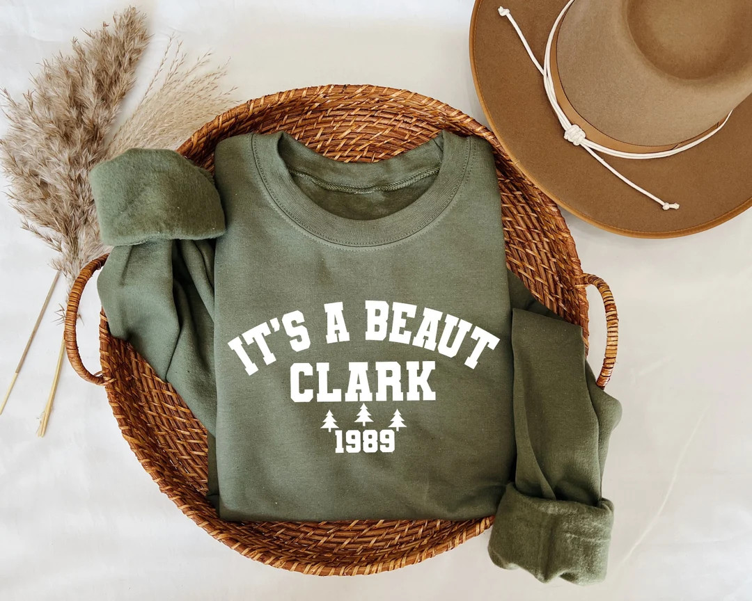 It's a Beaut Clark Sweatshirt Griswold Christmas - Etsy | Etsy (US)