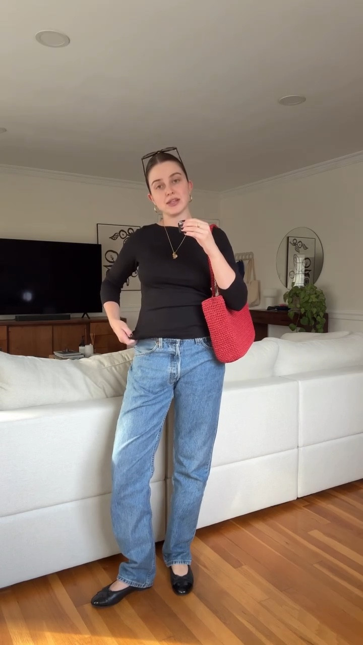 Day 7 of sharing my outfit everyday! Super simple and comfy. Boat neck top from KOTN, wearing a size small. 

#LTKootd #LTKgrwm