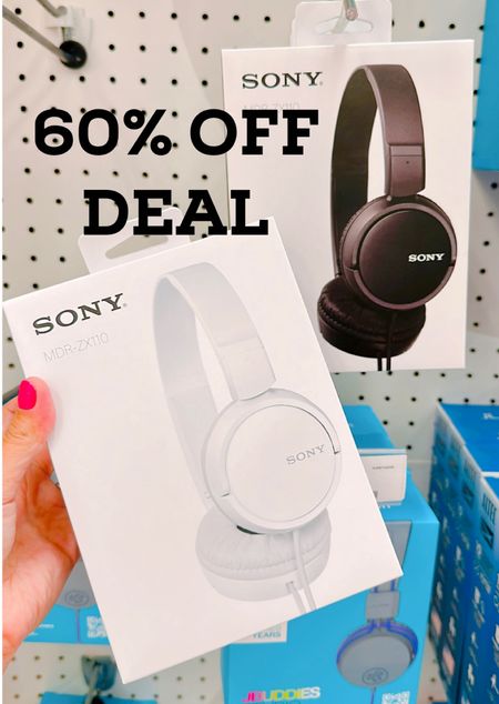 🚨DEAL ALERT🚨 60% off these Sony headphones!! Making them only $9.99 (Reg $24.99) Perfect for back to school!!! I don’t know how long this deal will last so get yours now!!!

❤️ Follow me on Instagram @TargetFamilyFinds 

#LTKsalealert #LTKkids #LTKBacktoSchool