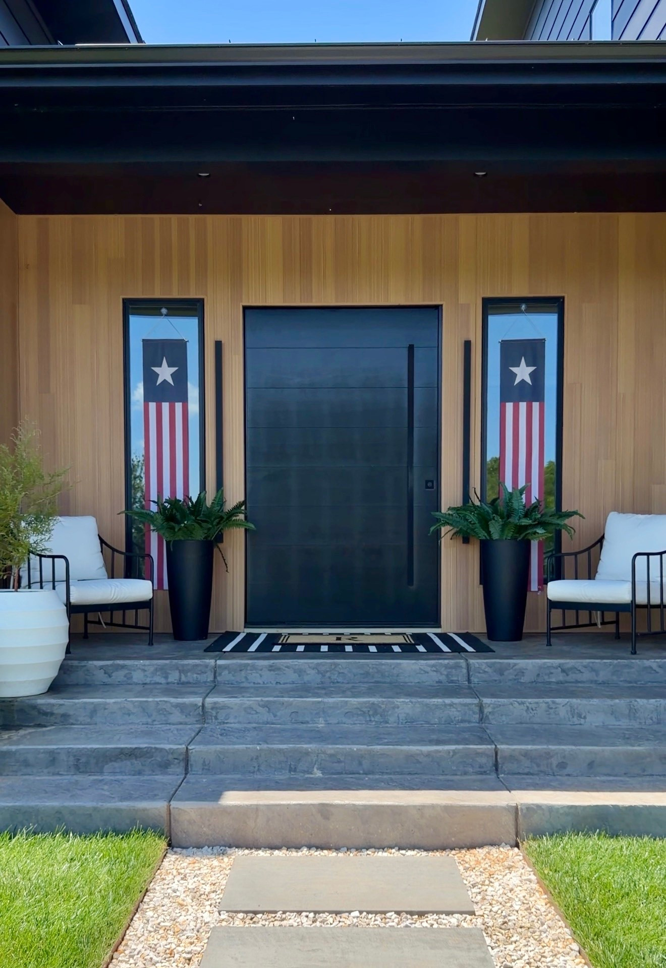 Simple July 4th porch decor 🇺🇸🇺🇸
 
flag, banner, bunting, patriotic, Americana, home decor

#LTKHome