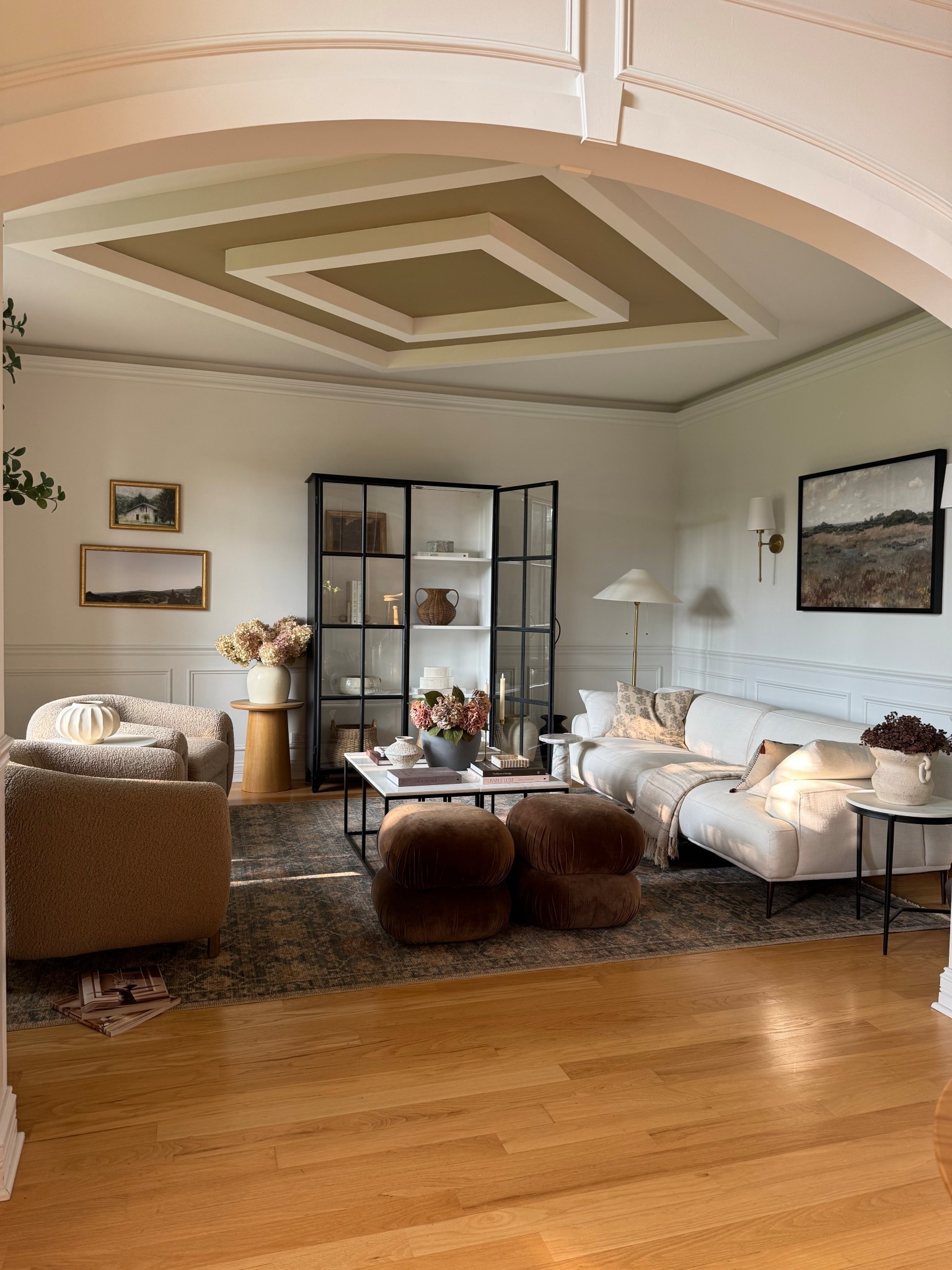 Sitting room views and subtle touches of fall! My rug here is on sale! 

#LTKHome #LTKSaleAlert #LTKSeasonal