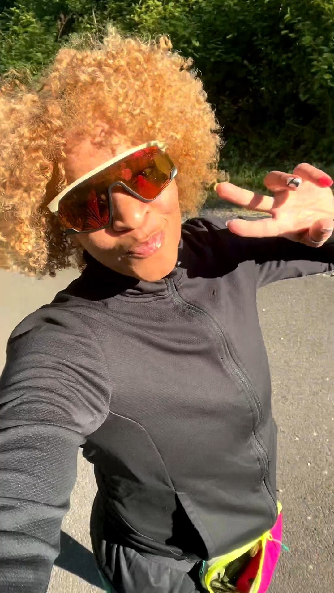 Keep Going 💪🏼♥️

#walkingjourney #fitnessgoals #stayconsistent #oakleys #weightedvest 

Sunglasses: @Macys 
Weighted vest: @amazon

#LTKdayinmylife #LTKfitnessgoals #LTKmorningroutine