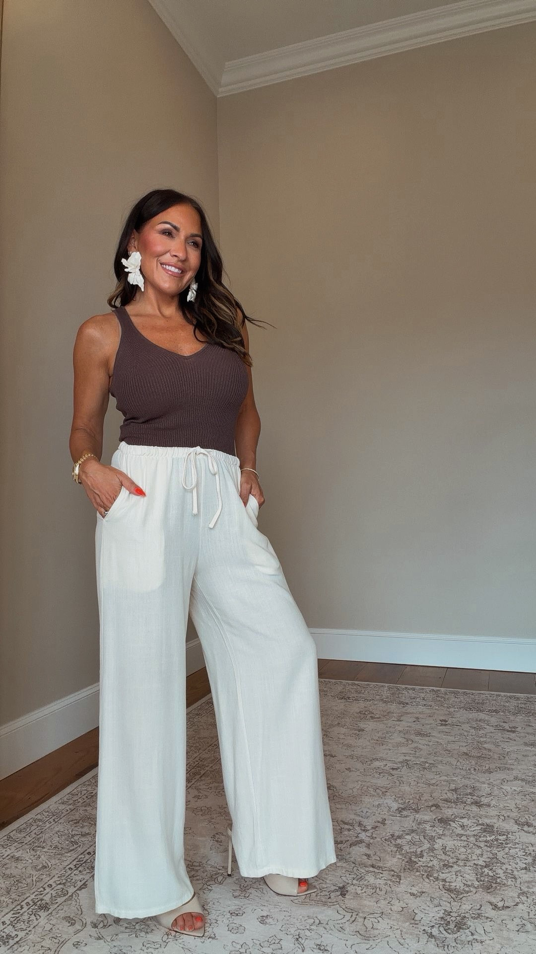 Love a casual summer fit 

In a small in both tank and pants