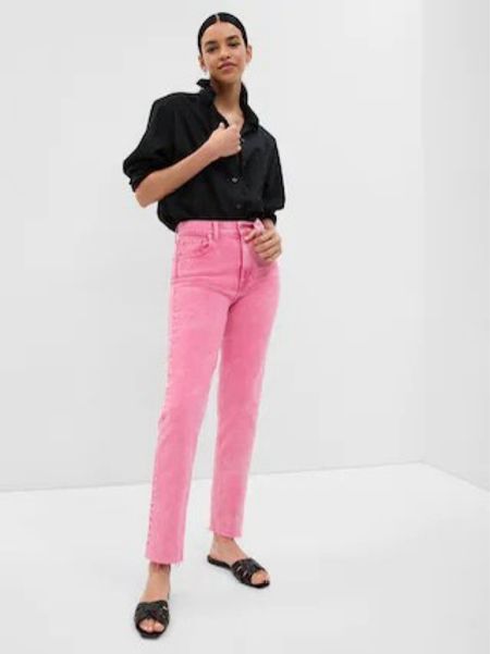 These jeans will keep heads turning in the perfect Barbie pink  

#LTKover40 #LTKstyletip #LTKSeasonal