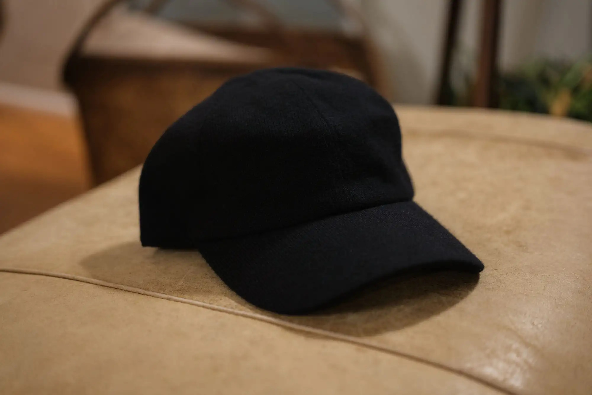 Logoless Cashmere Baseball Cap in Black | Quince