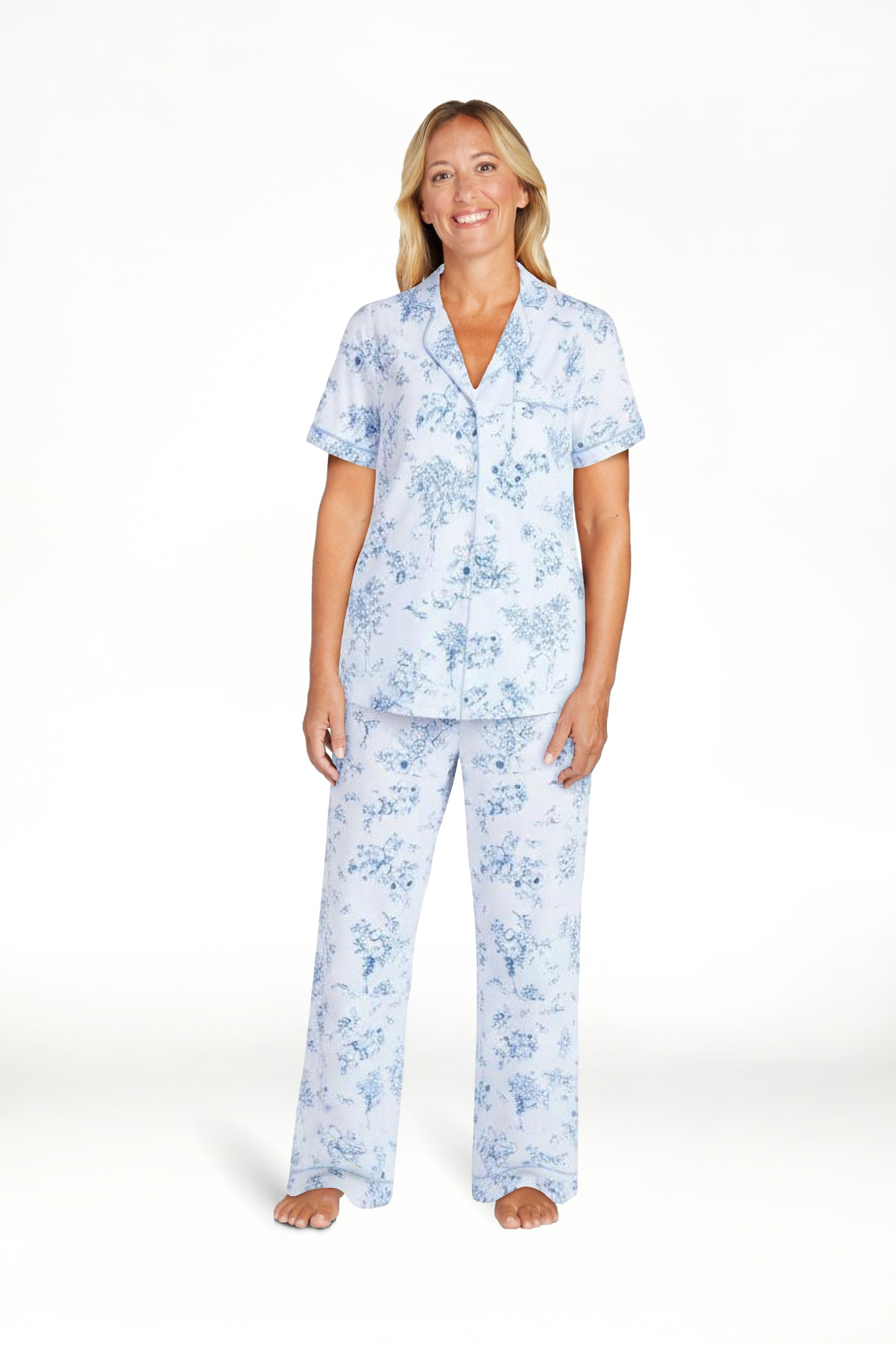 Joyspun Women's Dreamy Soft Collection Notch Collar Top and Capri Pants Pajama Set, 2-Piece, Size... | Walmart (US)
