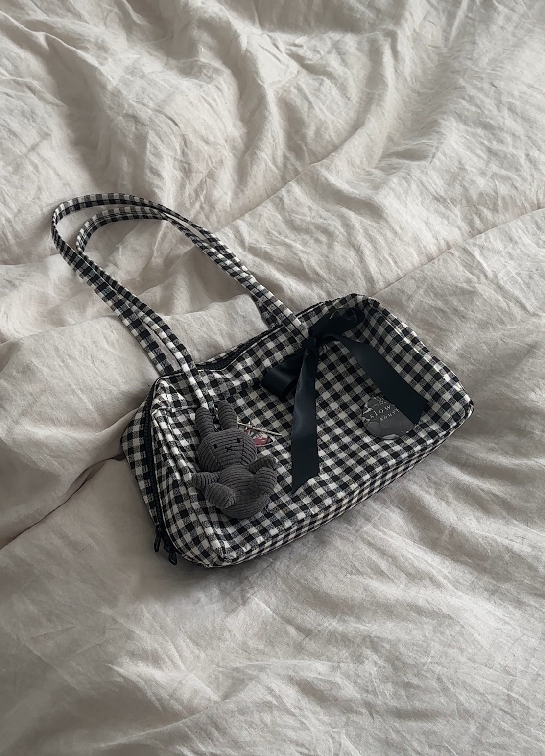 Baggu bowler bag 🖤

#LTKItBag #LTKGiftGuide #LTKSummerEdit