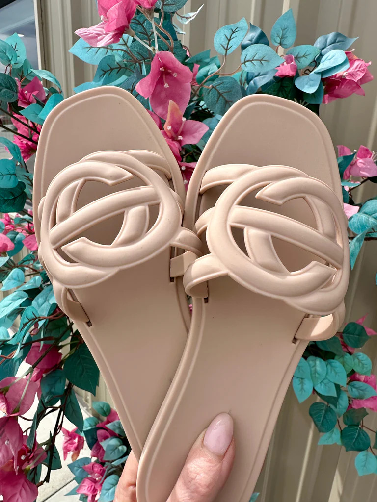 PREORDER!! Icon Jelly Sandals in Nude | Glitzy Bella