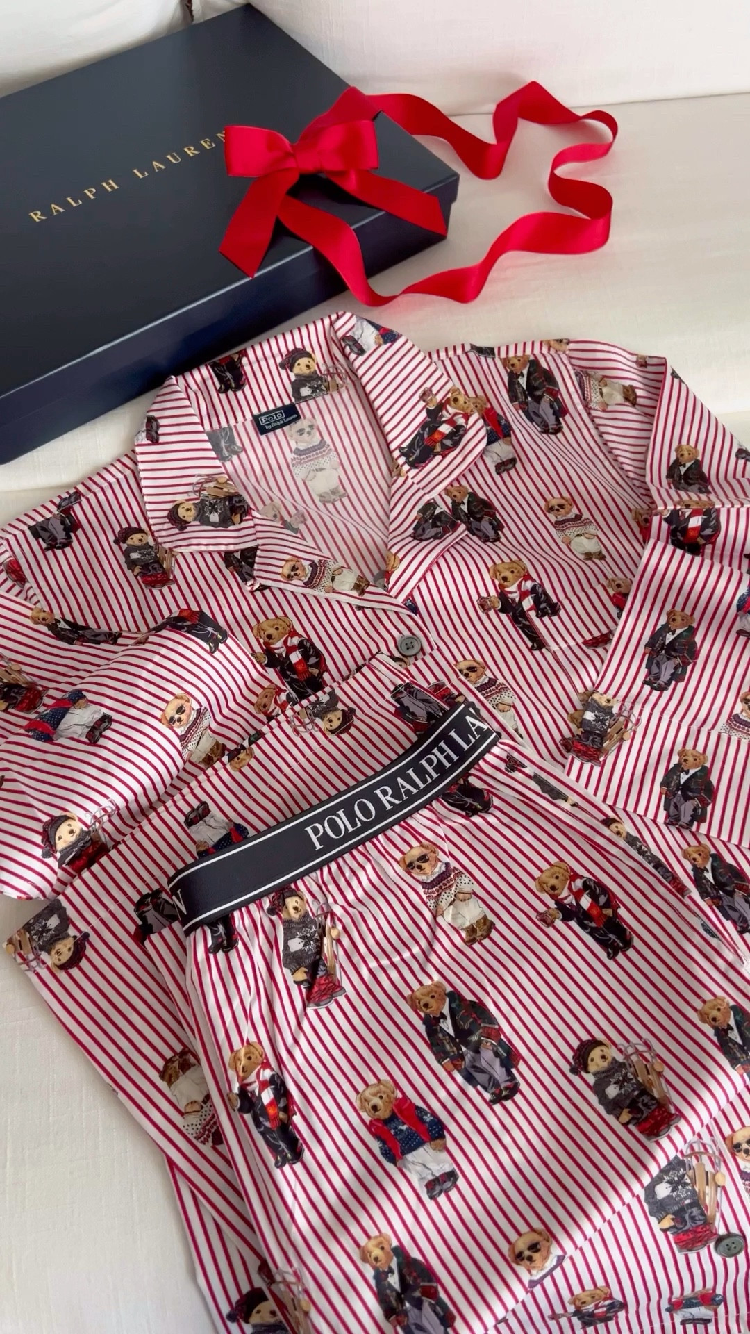 Ralph lauren holiday pajamas, polo bear, ralph lauren bear pajamas, holiday polo bear

The absolute cutest Ralph Lauren holiday bear pajamas!🧸🎁 true to size, run roomy! I did M! 

#LTKHoliday #LTKSeasonal #LTKGiftGuide