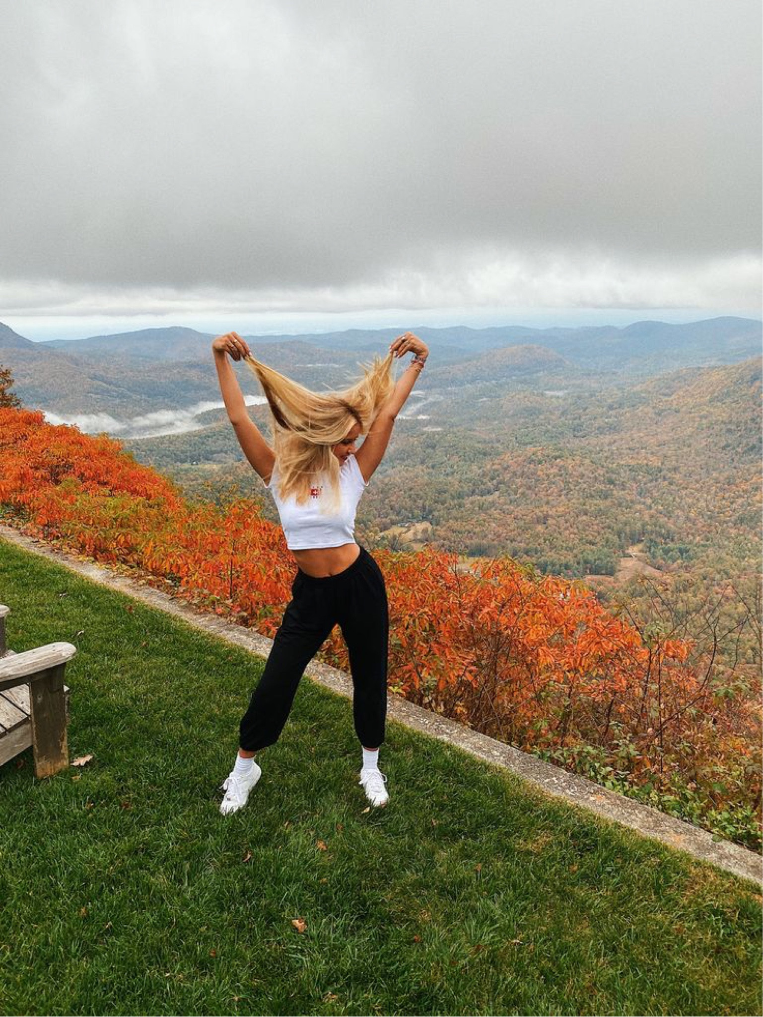 Everyday outfit  

Everyday  everyday outfit  comfy  Athleisure  casual outfit  workout  joggers  mini cropped tee  cropped tshirt  Marla Fat

#LTKSeasonal #LTKStyleTip