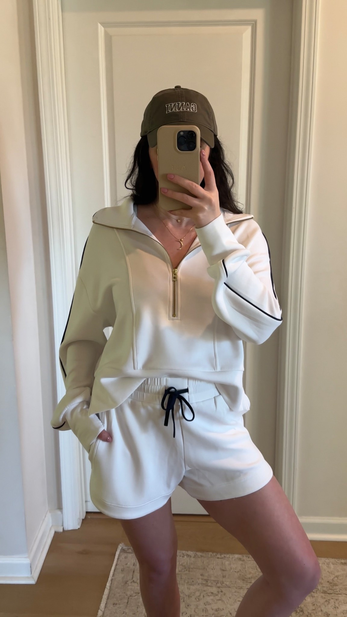 Comfy everyday outfit 🤍

#LTKFindsUnder100 #LTKTravel #LTKStyleTip