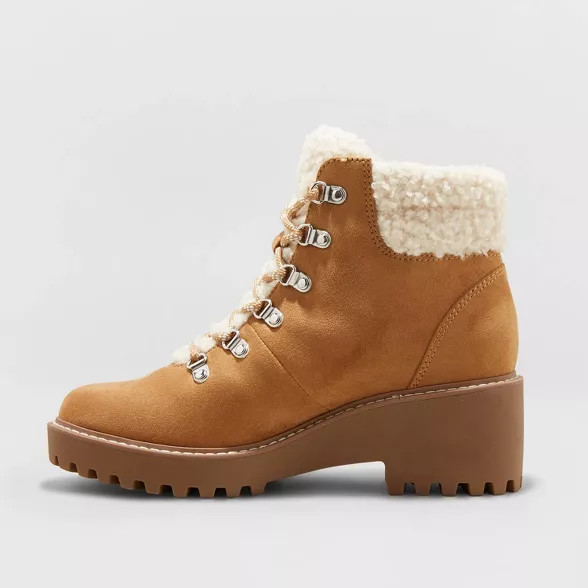 Women's Leah Sherpa Hiker Boots - Universal Thread™ | Target