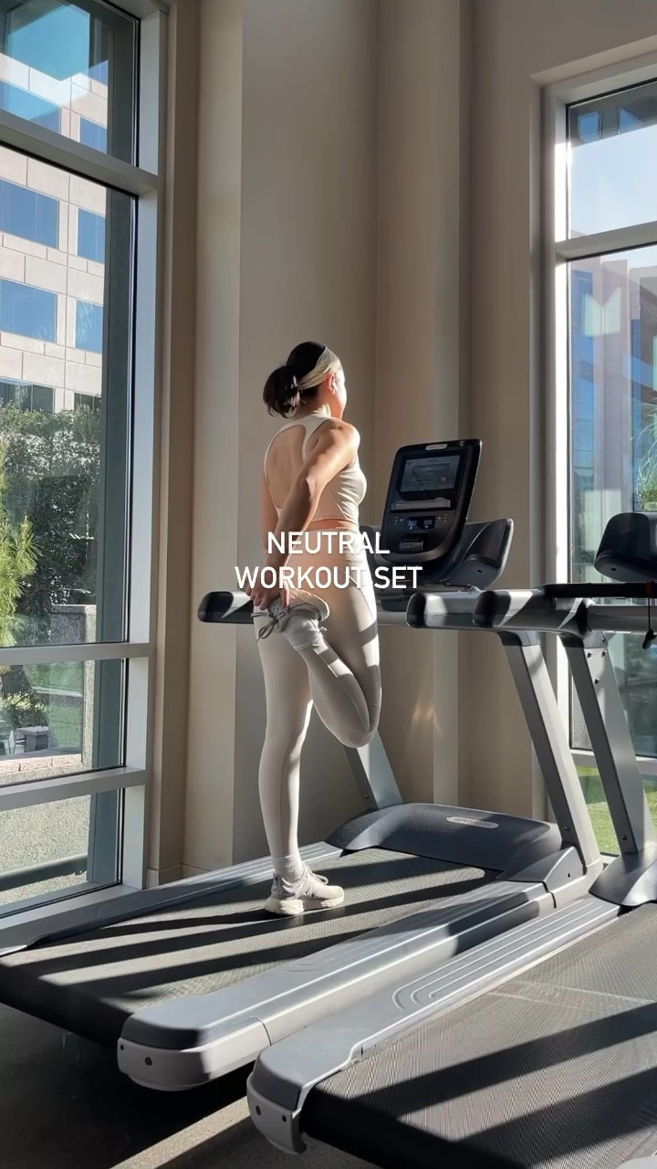 Cute neutral workout set 🤍

#LTKFind #LTKunder100 #LTKfit