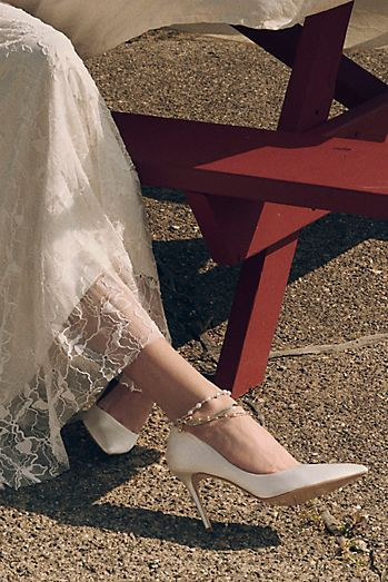 Badgley Mischka Olympic d'Orsay Pumps | Anthropologie (US)